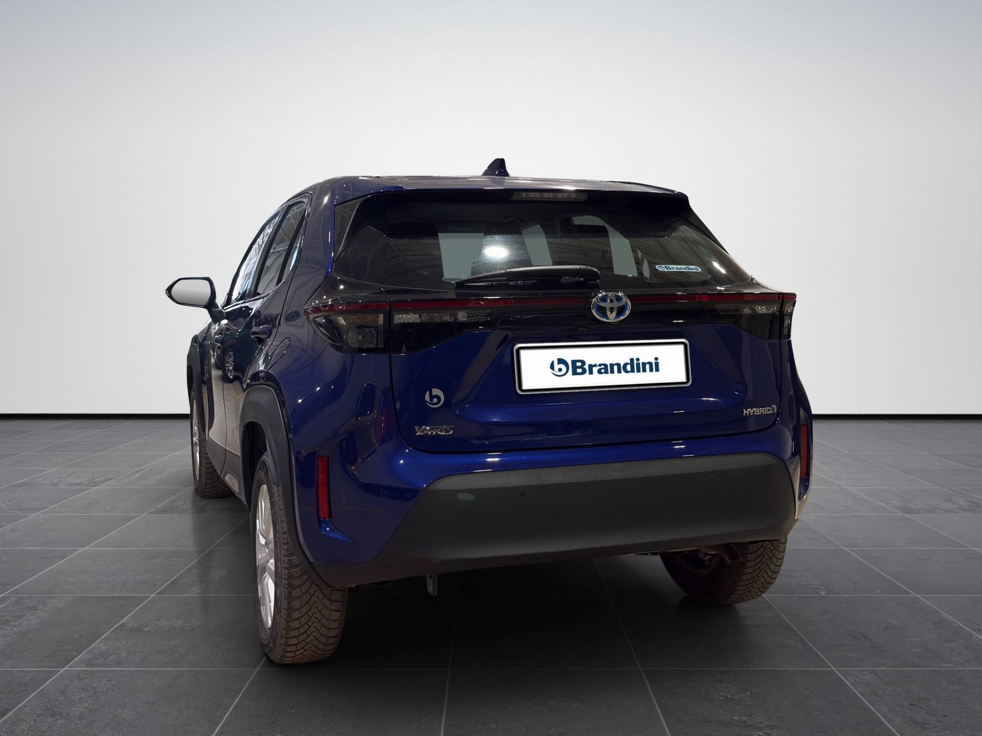 TOYOTA Yaris Cross Yaris Cross 1.5h Business fwd 116cv e-cvt usata in pronta consegna - Brandini