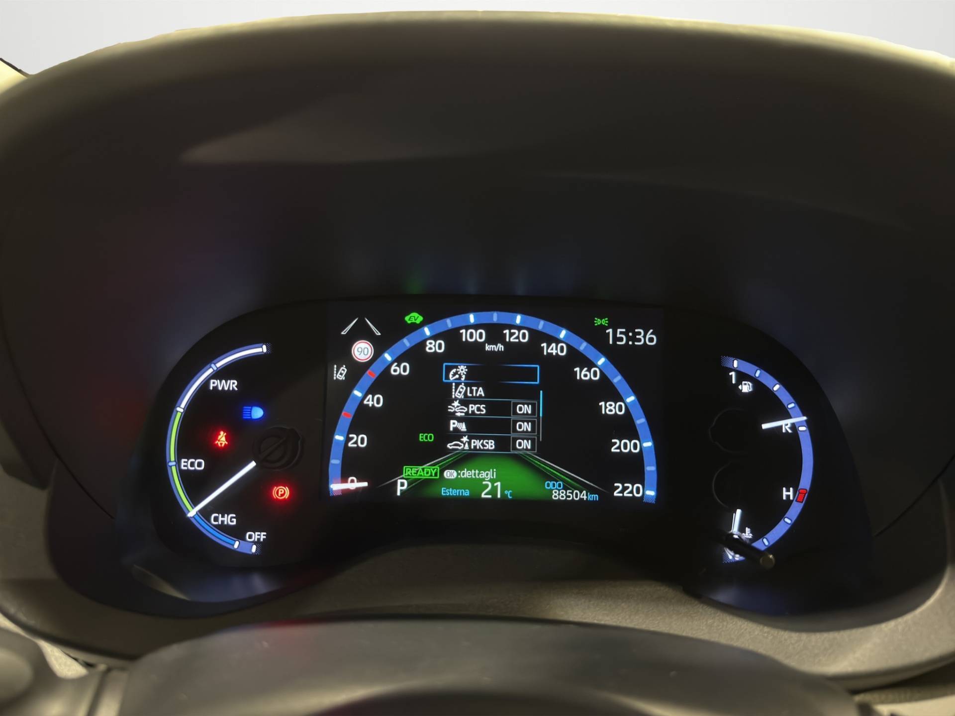 TOYOTA Yaris Cross Yaris Cross 1.5h Business fwd 116cv e-cvt usata in pronta consegna - Brandini