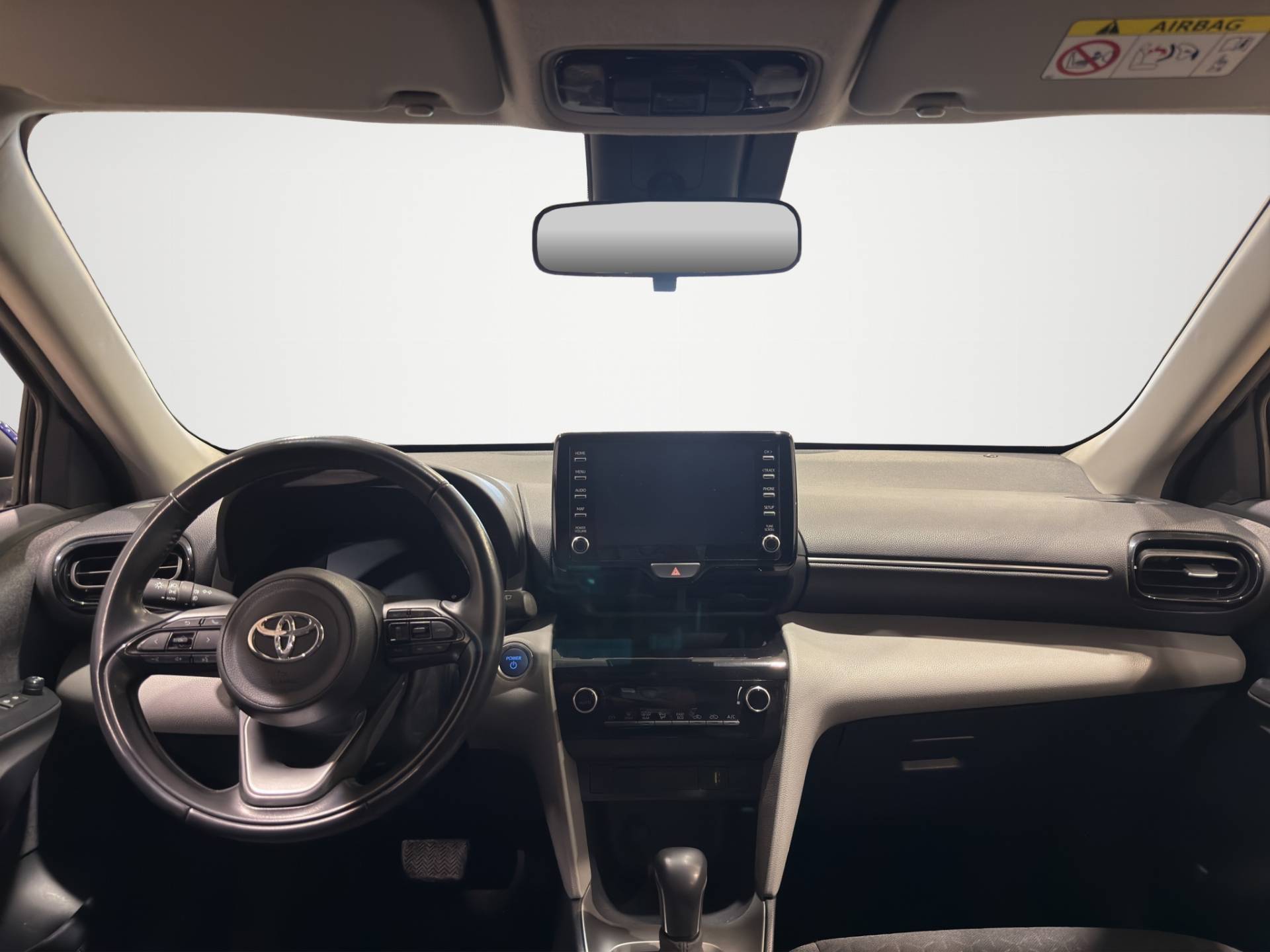 TOYOTA Yaris Cross Yaris Cross 1.5h Business fwd 116cv e-cvt usata in pronta consegna - Brandini