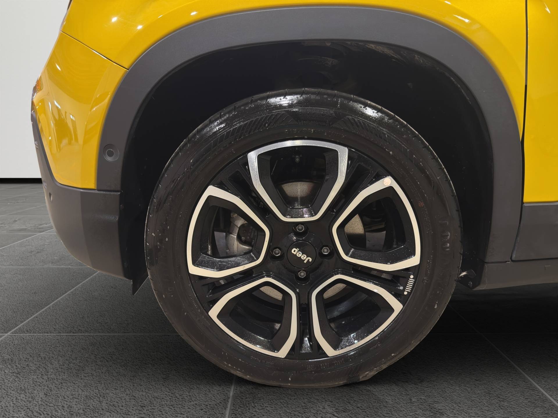 Auto Venduta - JEEP Avenger Avenger 1.2 turbo e-hybrid Summit fwd 100cv edct6 usata in pronta consegna - Brandini