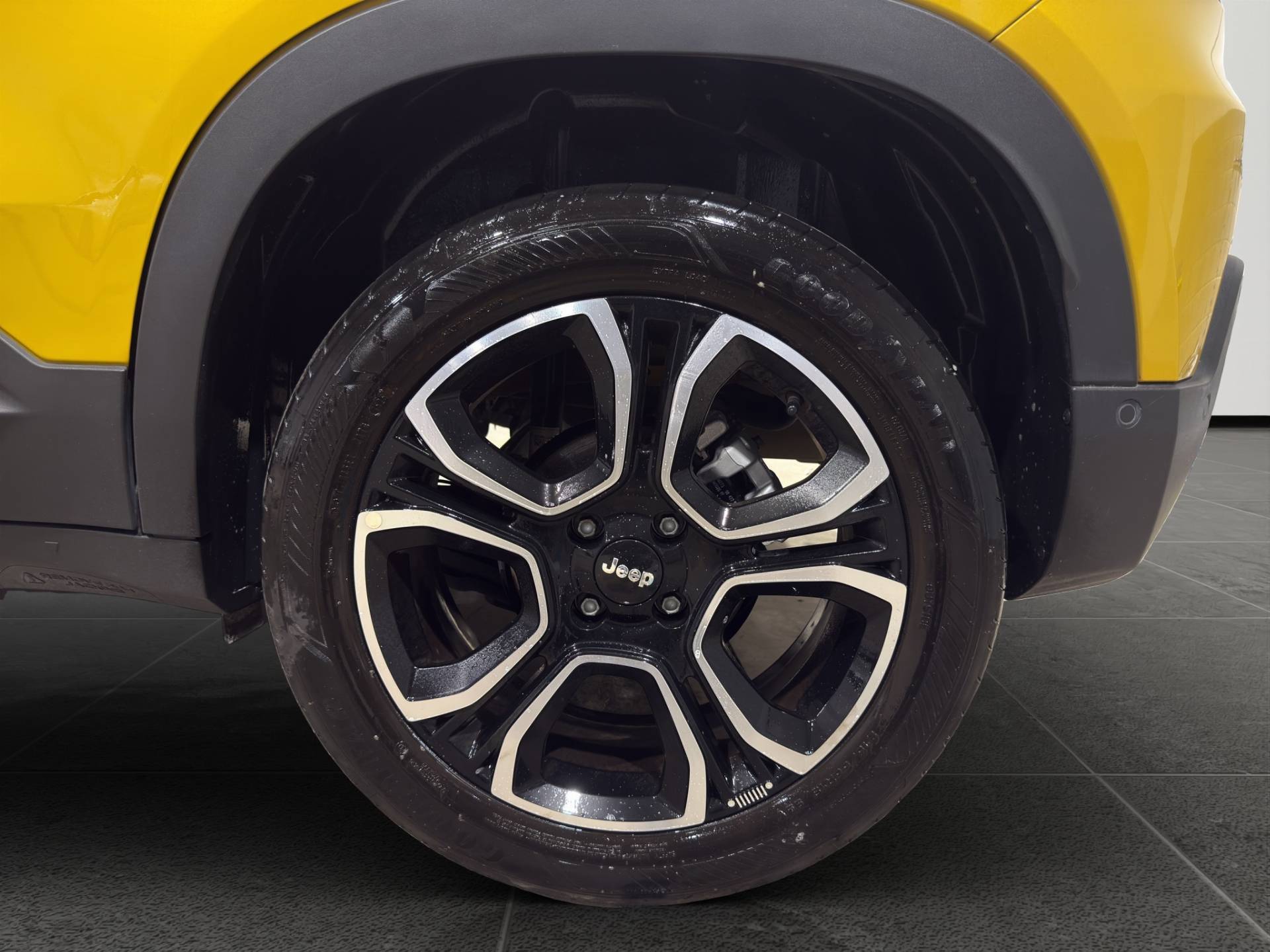Auto Venduta - JEEP Avenger Avenger 1.2 turbo e-hybrid Summit fwd 100cv edct6 usata in pronta consegna - Brandini