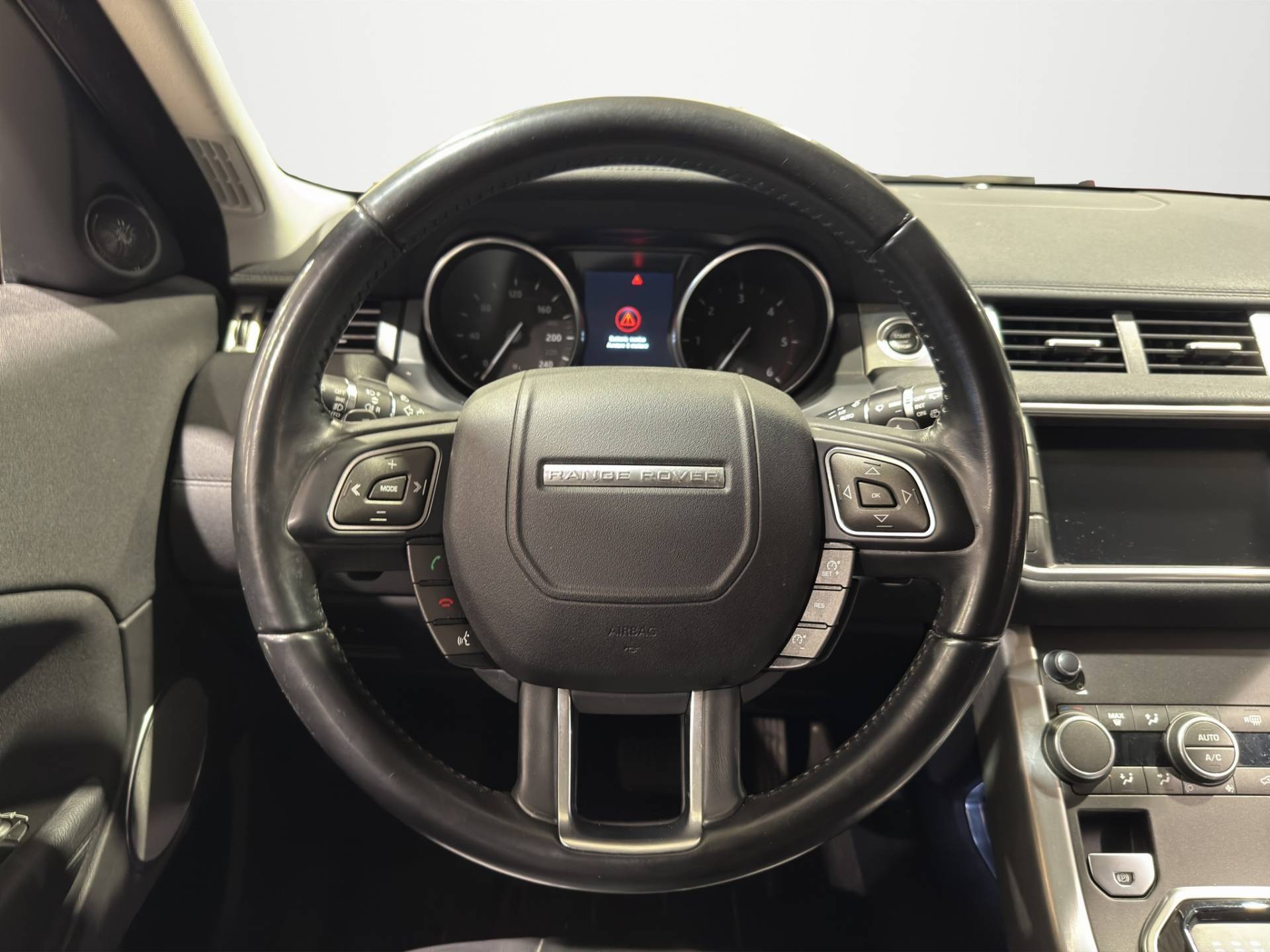 LAND ROVER Range Rover Evoque Evoque 2.0 td4 SE 180cv 5p auto usata in pronta consegna - Brandini