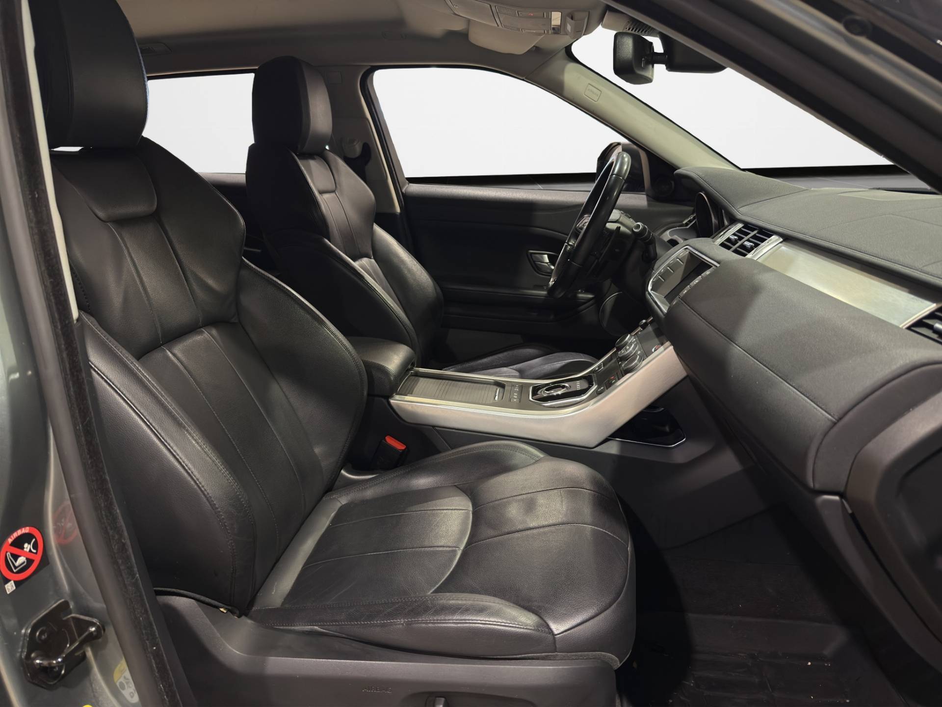 LAND ROVER Range Rover Evoque Evoque 2.0 td4 SE 180cv 5p auto usata in pronta consegna - Brandini