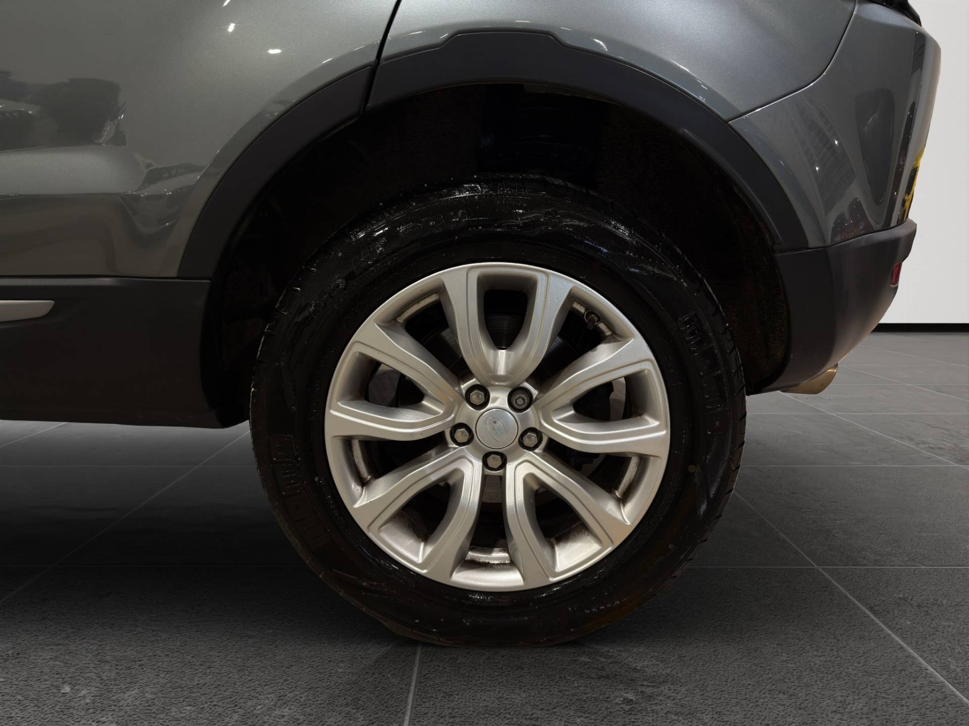 LAND ROVER Range Rover Evoque Evoque 2.0 td4 SE 180cv 5p auto usata in pronta consegna - Brandini