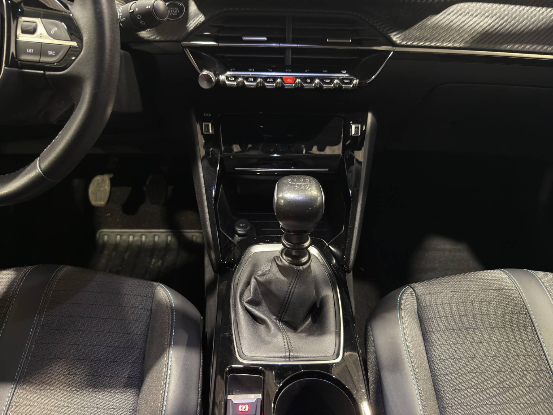 Auto Venduta - PEUGEOT 2008 2008 1.2 puretech Allure Pack s&s 130cv usata in pronta consegna - Brandini