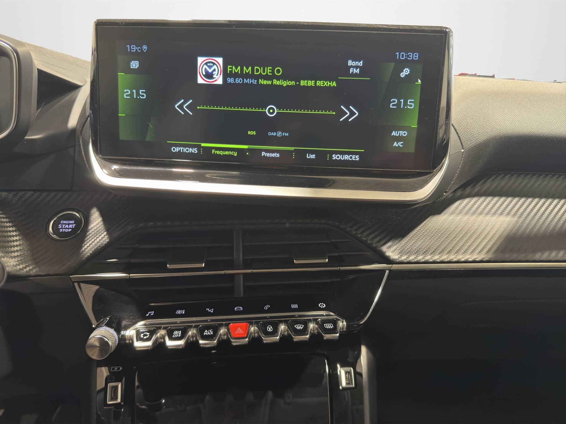 Auto Venduta - PEUGEOT 2008 2008 1.2 puretech Allure Pack s&s 130cv usata in pronta consegna - Brandini