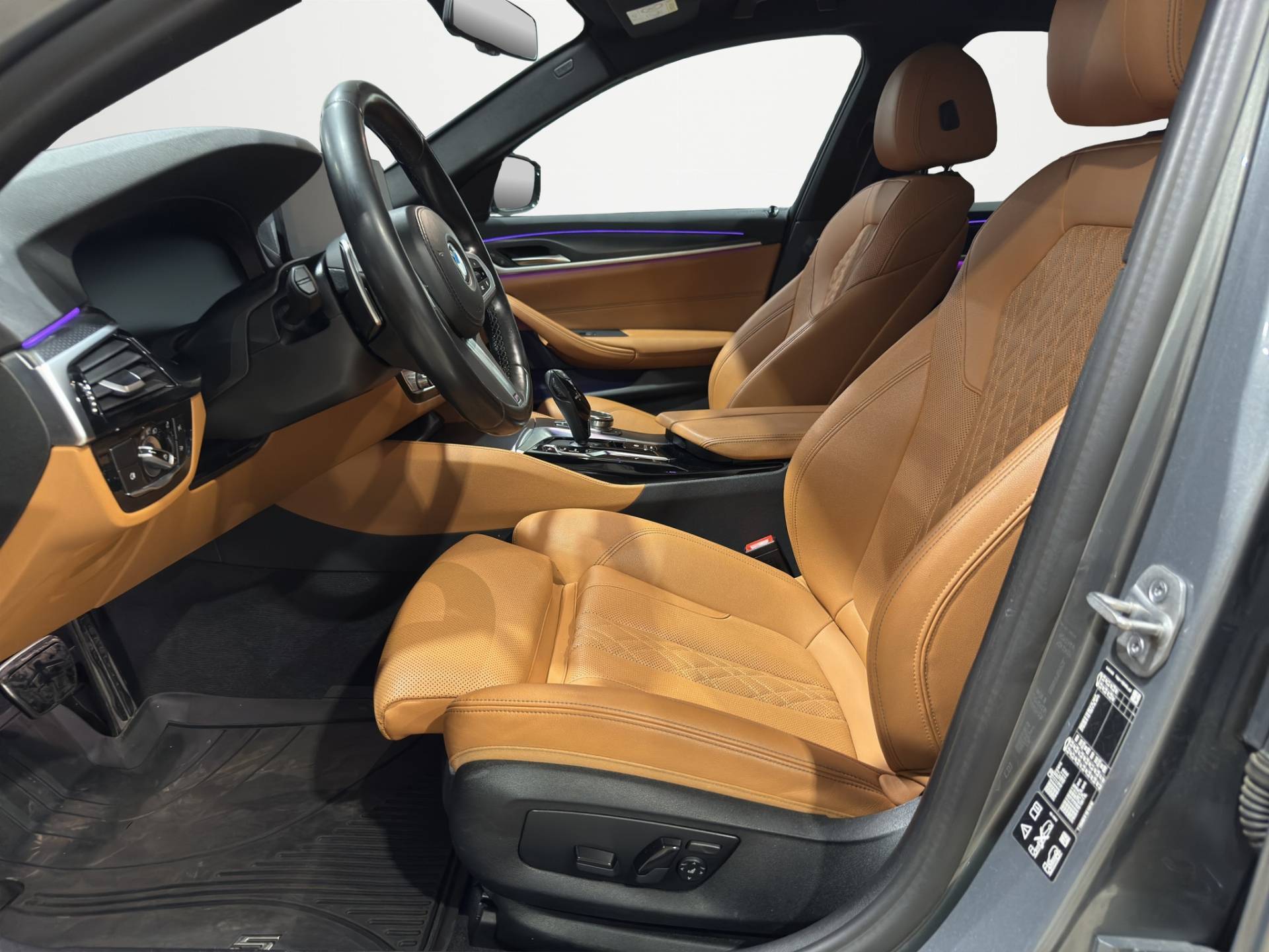 BMW Serie 5 Touring 520d Touring mhev 48V xdrive Msport auto usata in pronta consegna - Brandini