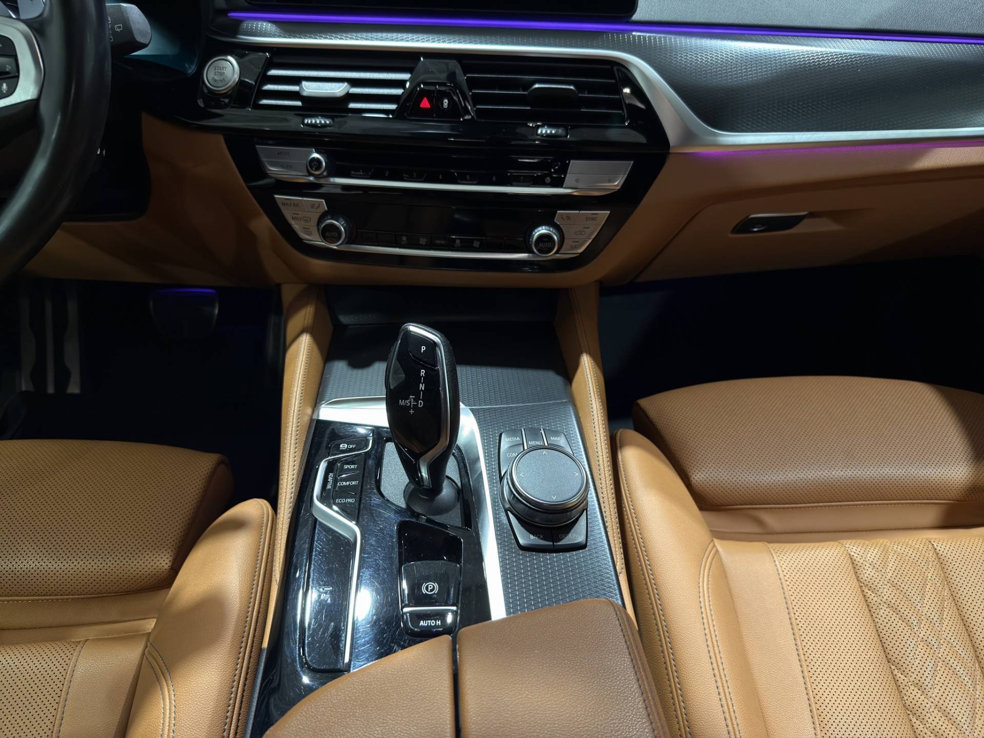 BMW Serie 5 Touring 520d Touring mhev 48V xdrive Msport auto usata in pronta consegna - Brandini