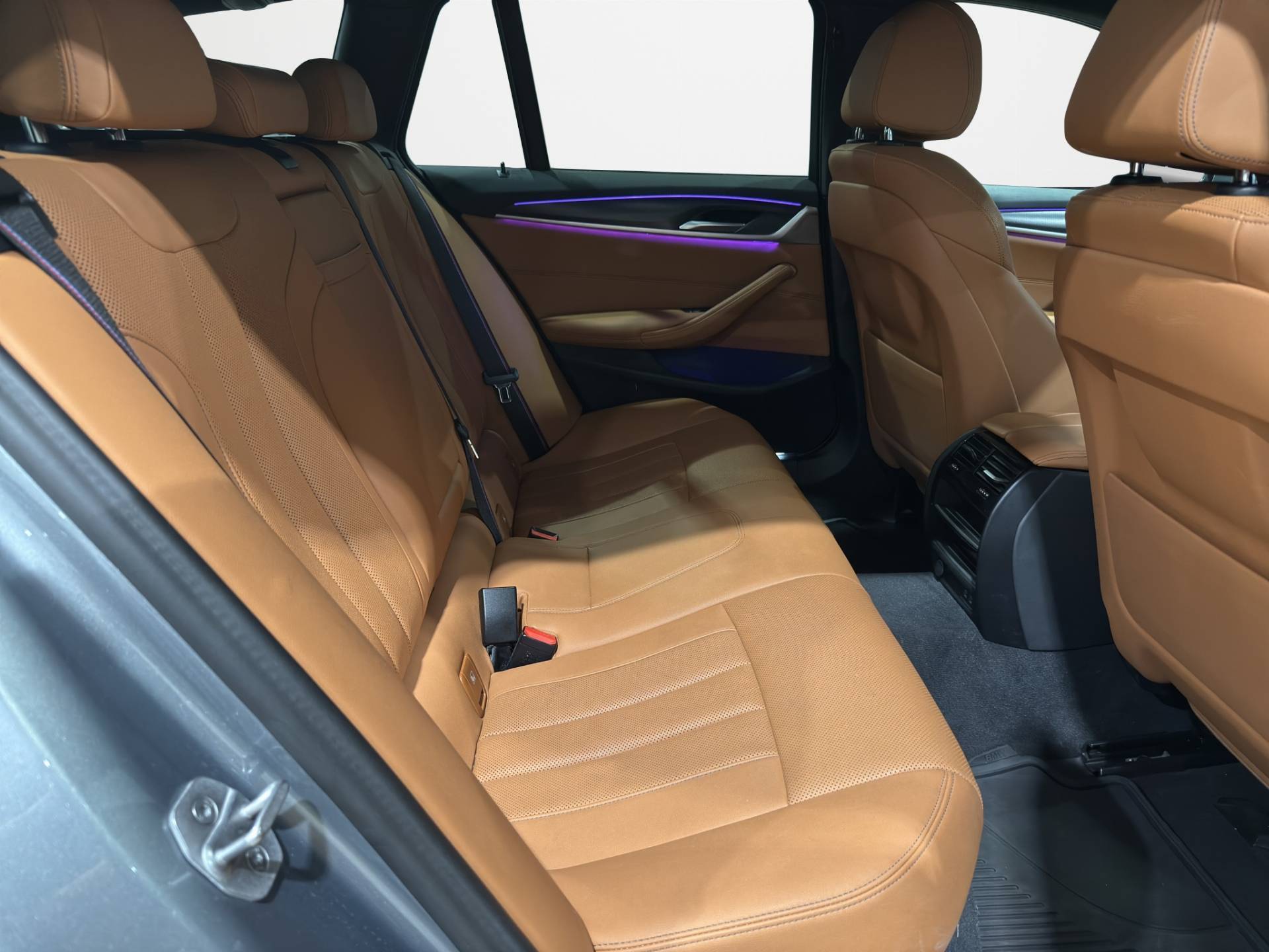 BMW Serie 5 Touring 520d Touring mhev 48V xdrive Msport auto usata in pronta consegna - Brandini