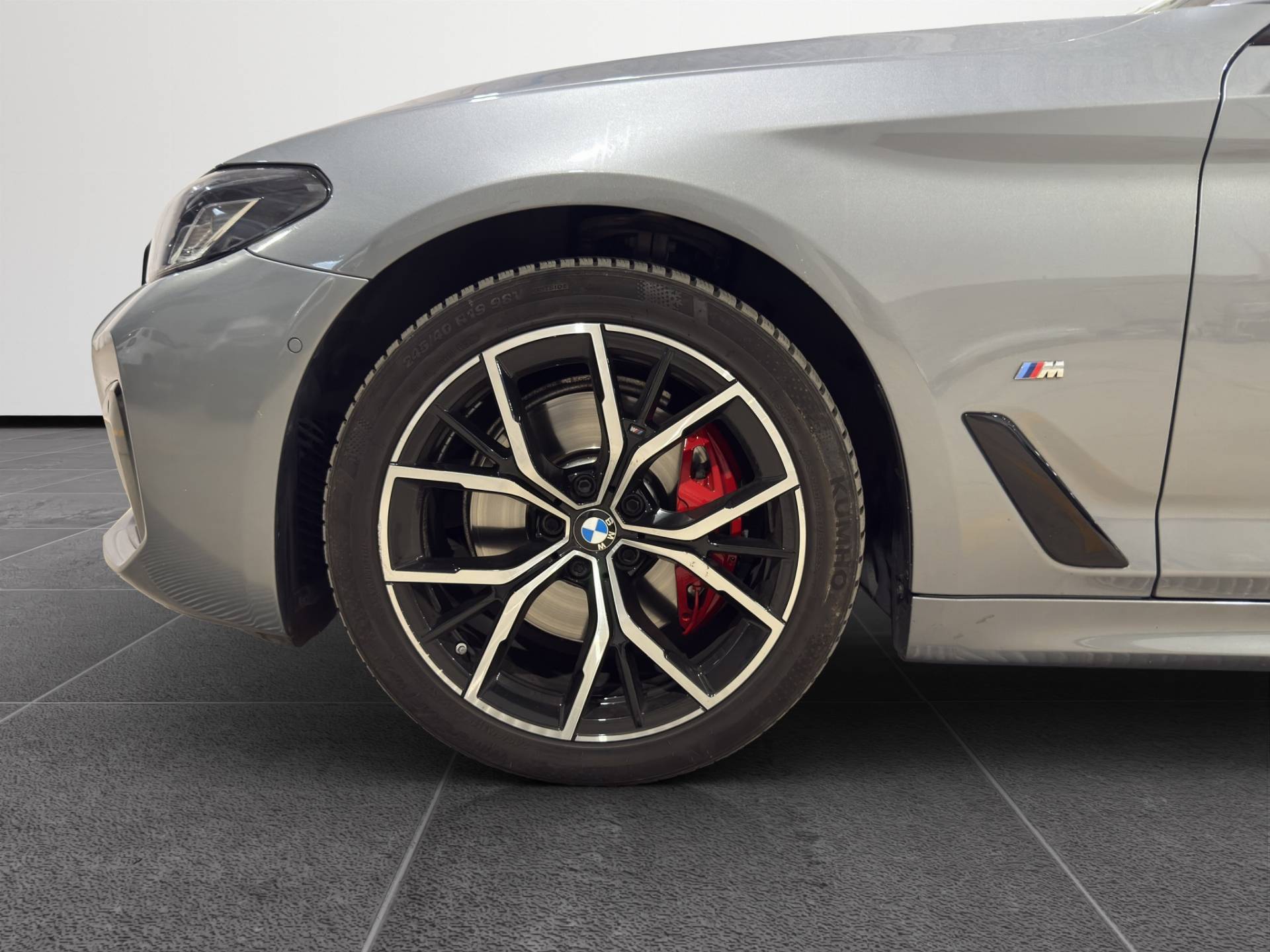 BMW Serie 5 Touring 520d Touring mhev 48V xdrive Msport auto usata in pronta consegna - Brandini