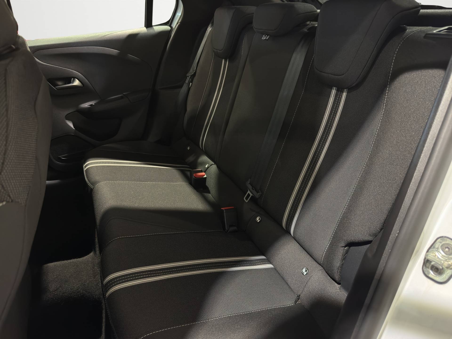Auto Venduta - OPEL Corsa Corsa 1.2 hybrid GS 100cv dct6 usata in pronta consegna - Brandini