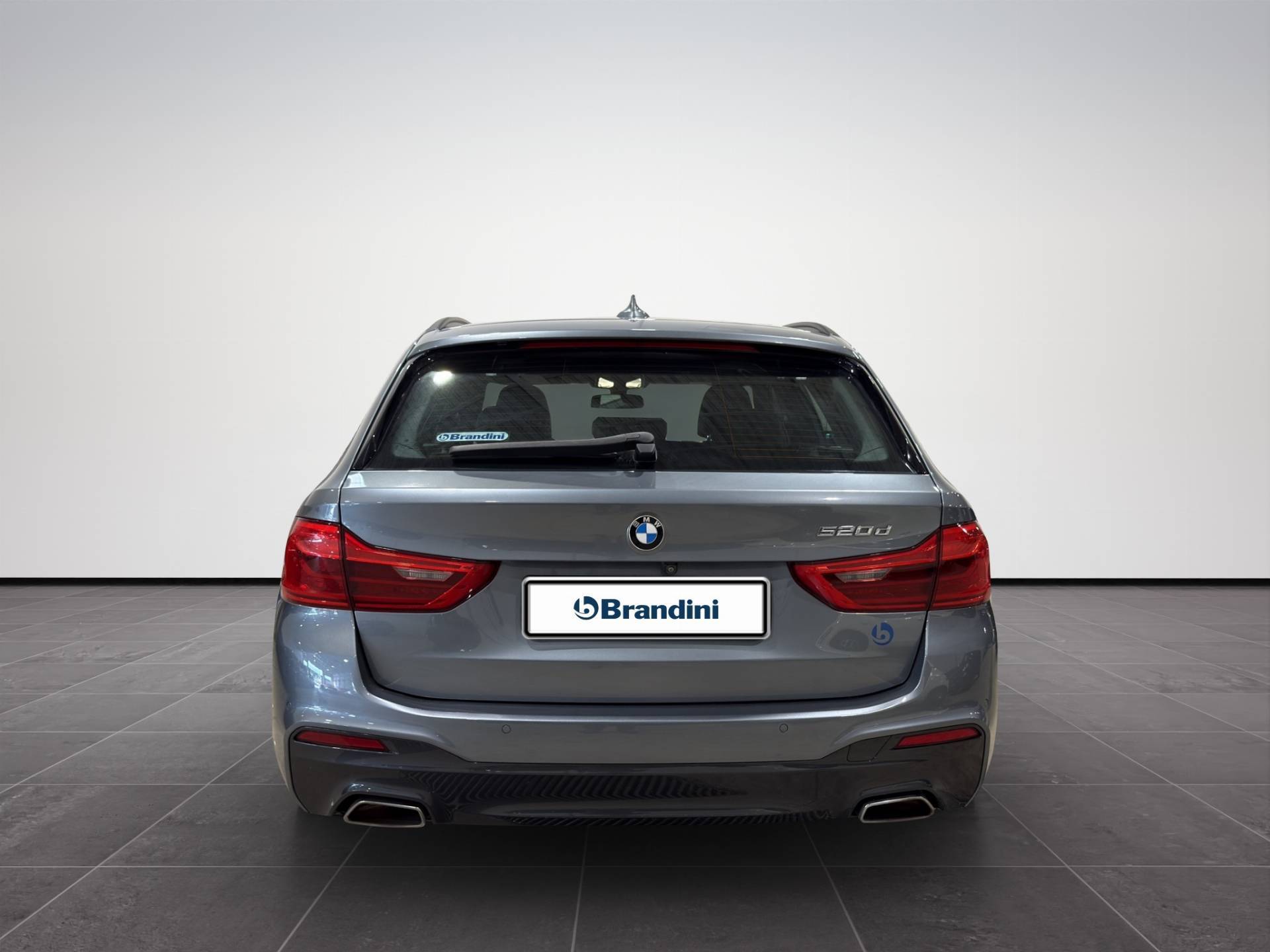 BMW Serie 5 Touring 520d Touring Msport auto usata in pronta consegna - Brandini