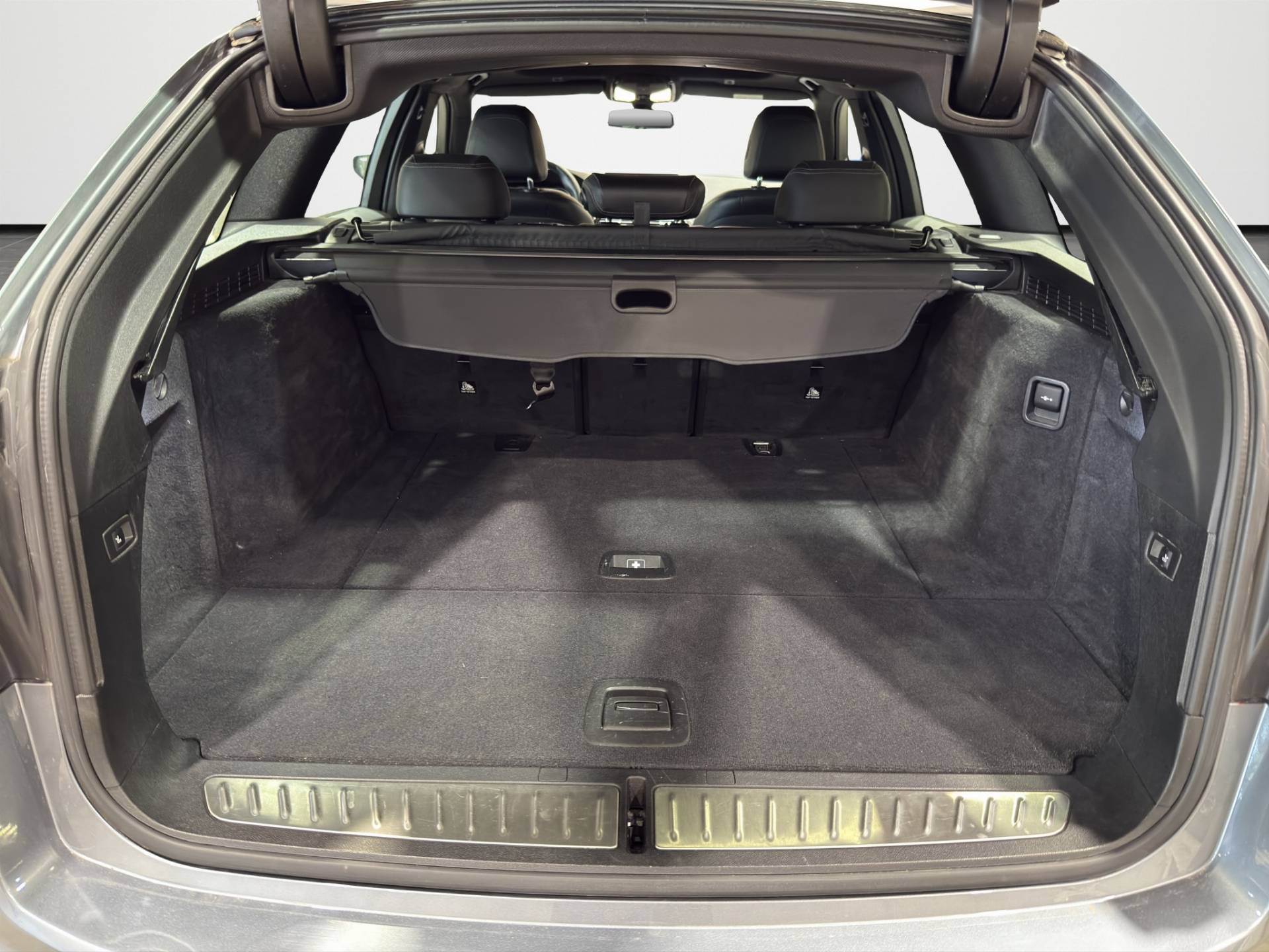 BMW Serie 5 Touring 520d Touring Msport auto usata in pronta consegna - Brandini