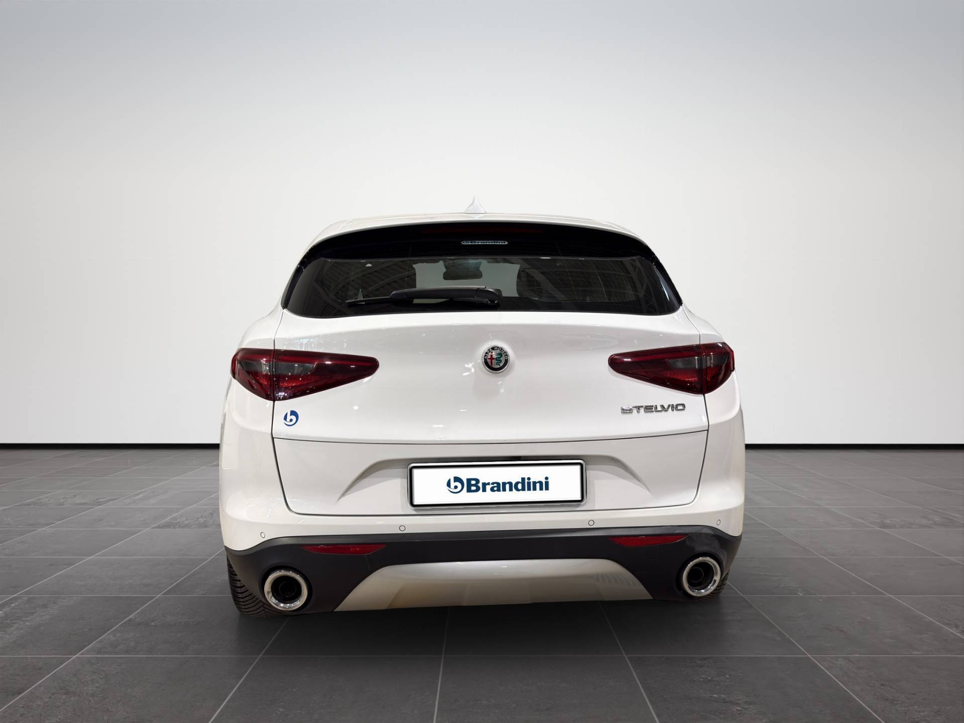 ALFA ROMEO Stelvio Stelvio 2.2 t Super rwd 150cv auto usata in pronta consegna - Brandini