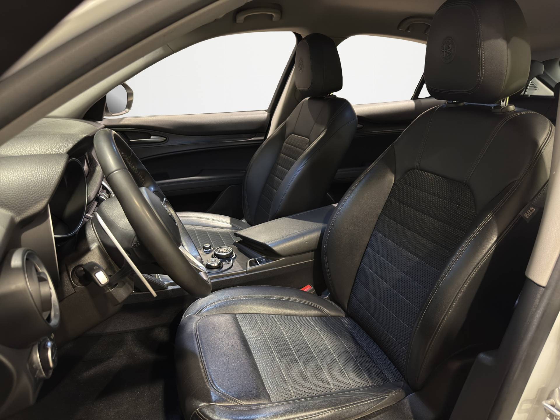 ALFA ROMEO Stelvio Stelvio 2.2 t Super rwd 150cv auto usata in pronta consegna - Brandini