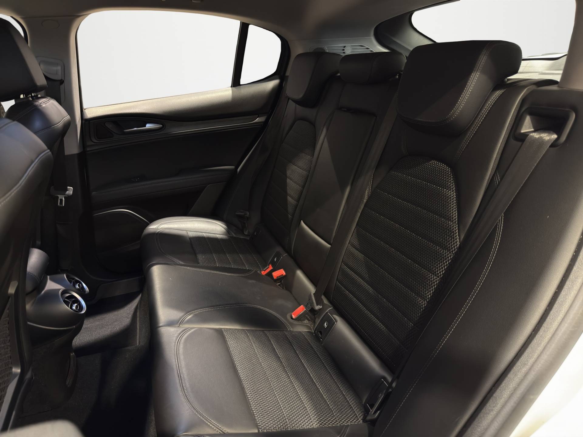 ALFA ROMEO Stelvio Stelvio 2.2 t Super rwd 150cv auto usata in pronta consegna - Brandini