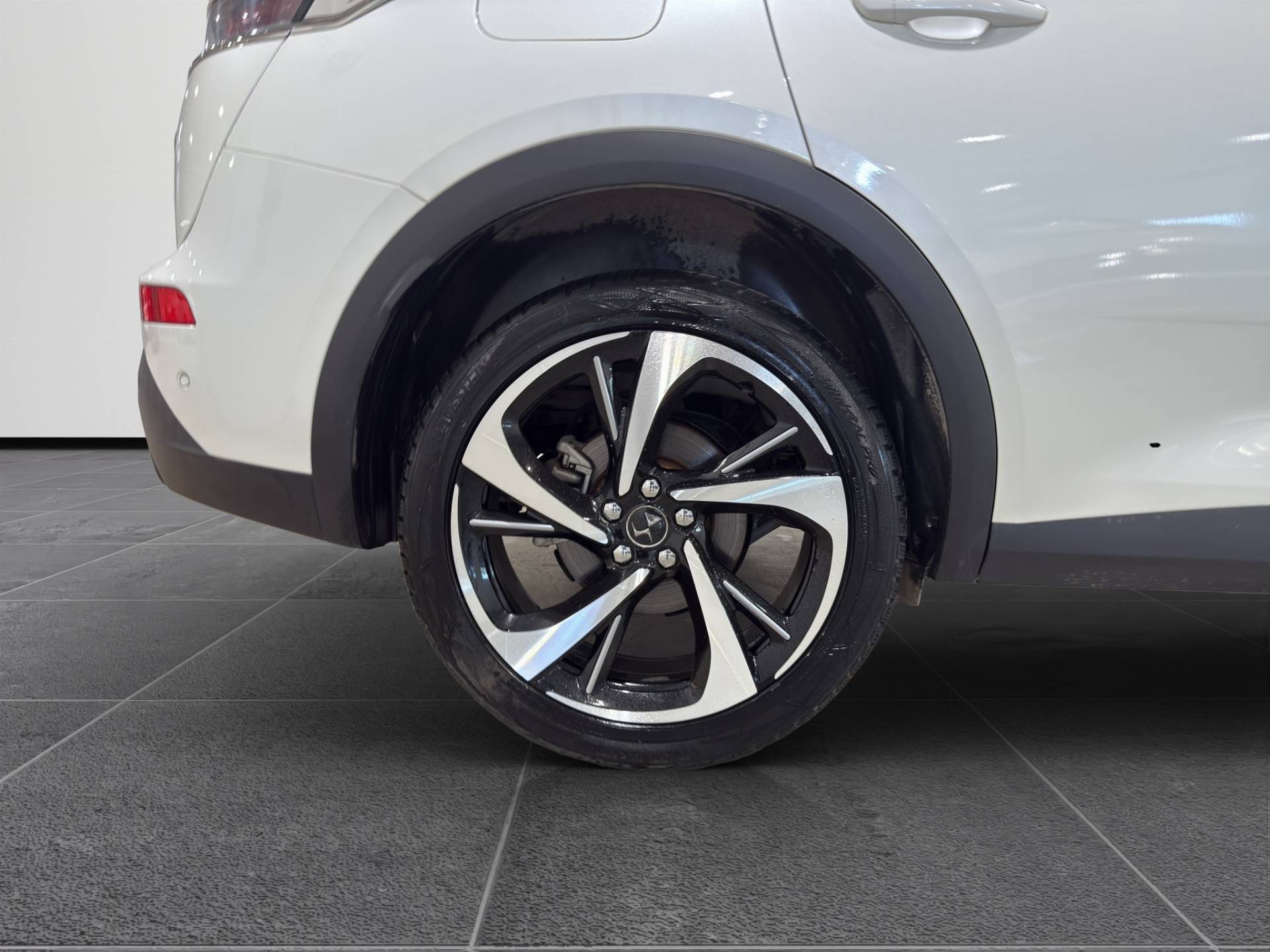DS DS 7 DS7 Crossback 1.5 bluehdi Prestige 130cv auto usata in pronta consegna - Brandini