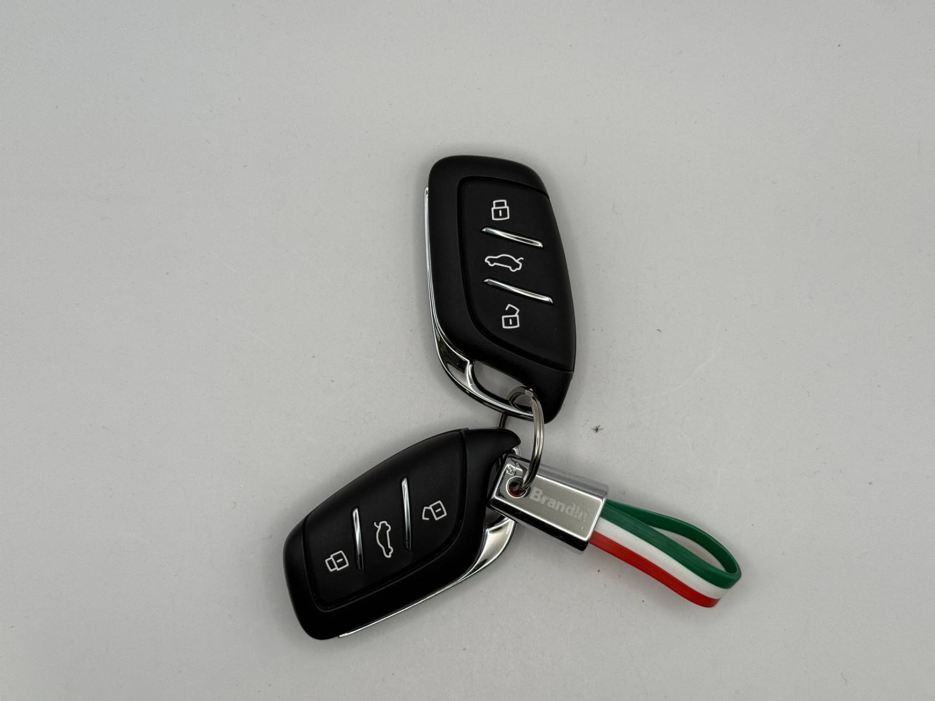 Auto Venduta - MG ZS ZS Hybrid+ 1.5 Luxury auto usata in pronta consegna - Brandini