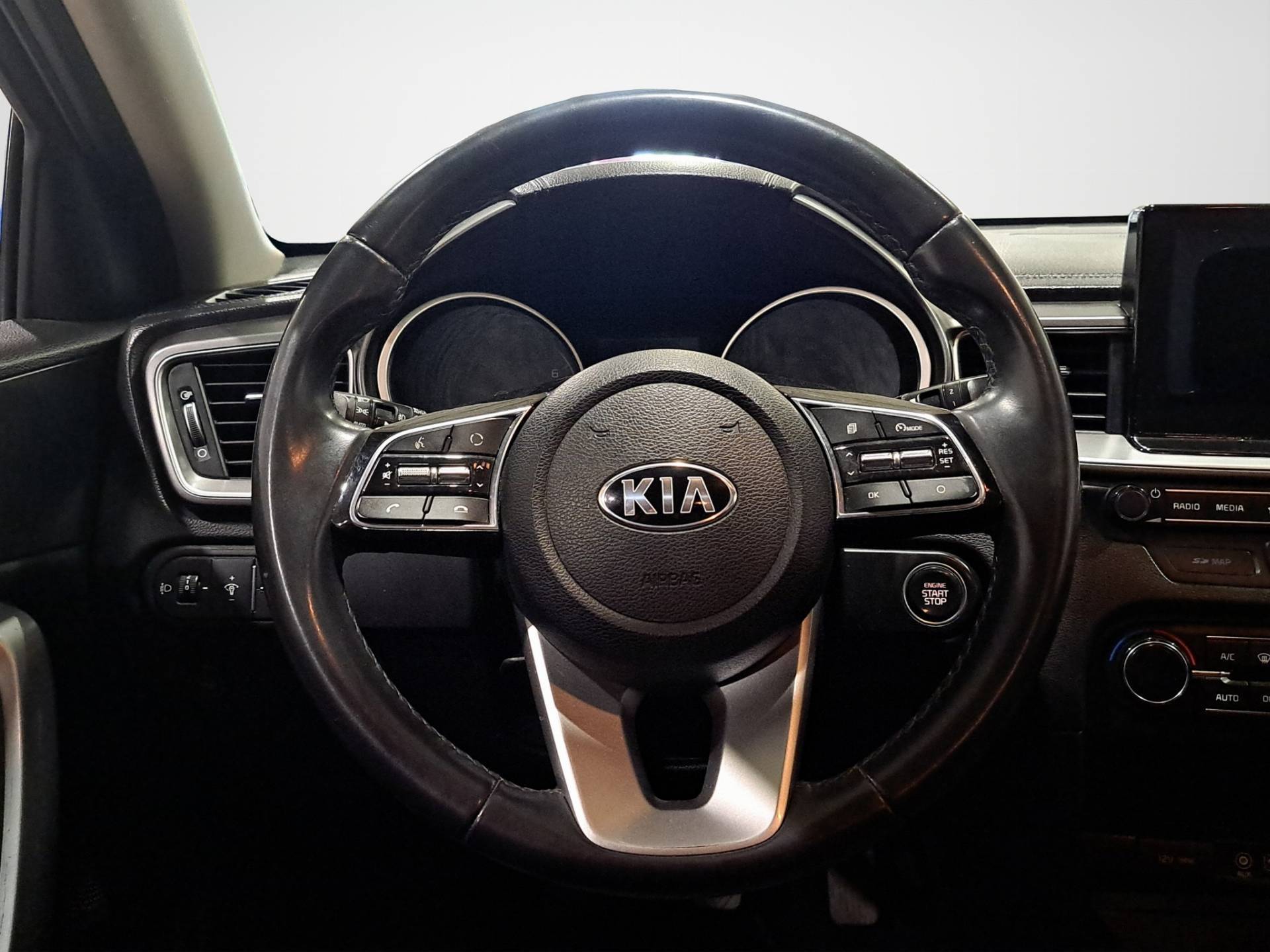 KIA Ceed ceed 1.4 mpi Business Class Techno Pack eco gpl 96cv usata in pronta consegna - Brandini