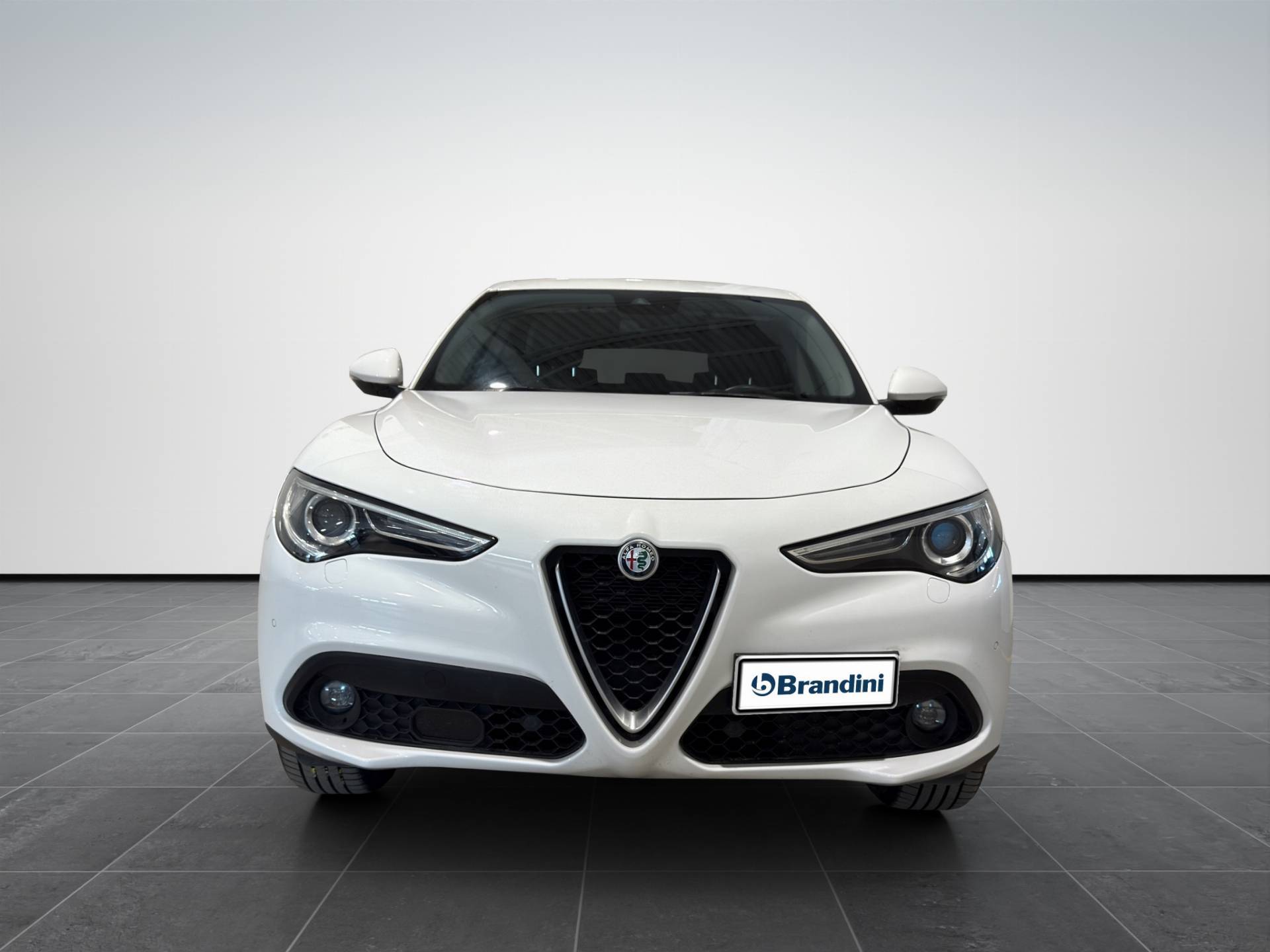 ALFA ROMEO Stelvio Stelvio 2.2 t Lusso Q4 210cv auto usata in pronta consegna - Brandini