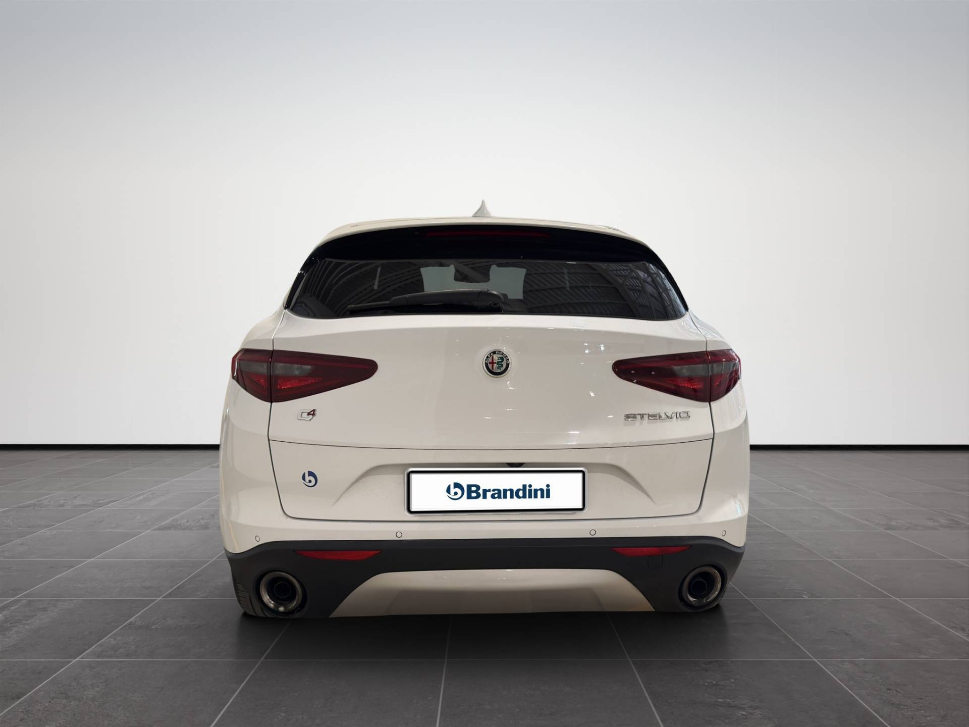 ALFA ROMEO Stelvio Stelvio 2.2 t Lusso Q4 210cv auto usata in pronta consegna - Brandini