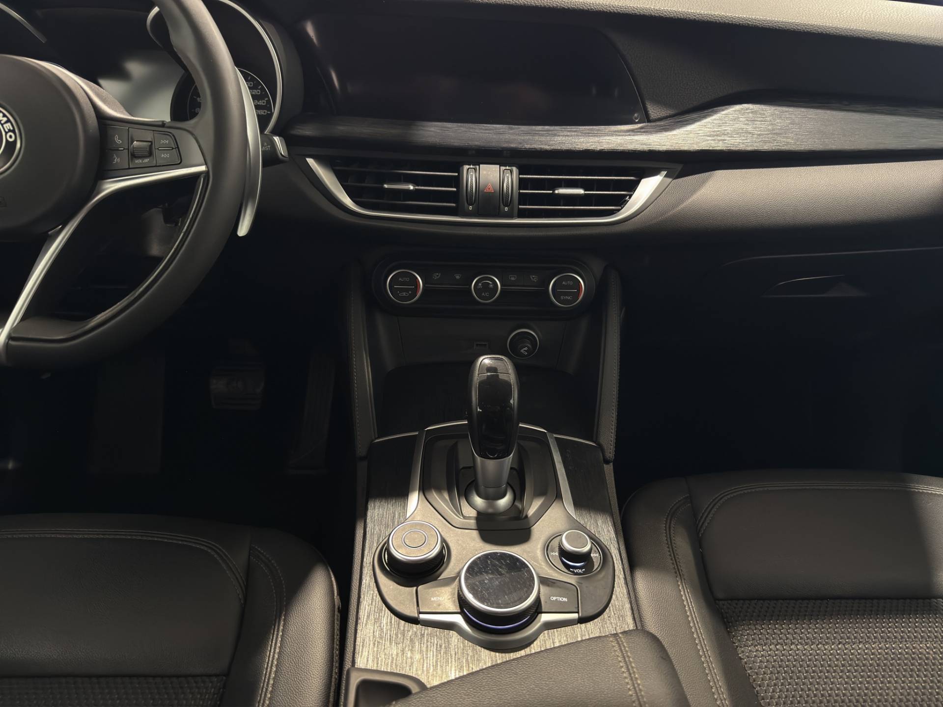 ALFA ROMEO Stelvio Stelvio 2.2 t Lusso Q4 210cv auto usata in pronta consegna - Brandini