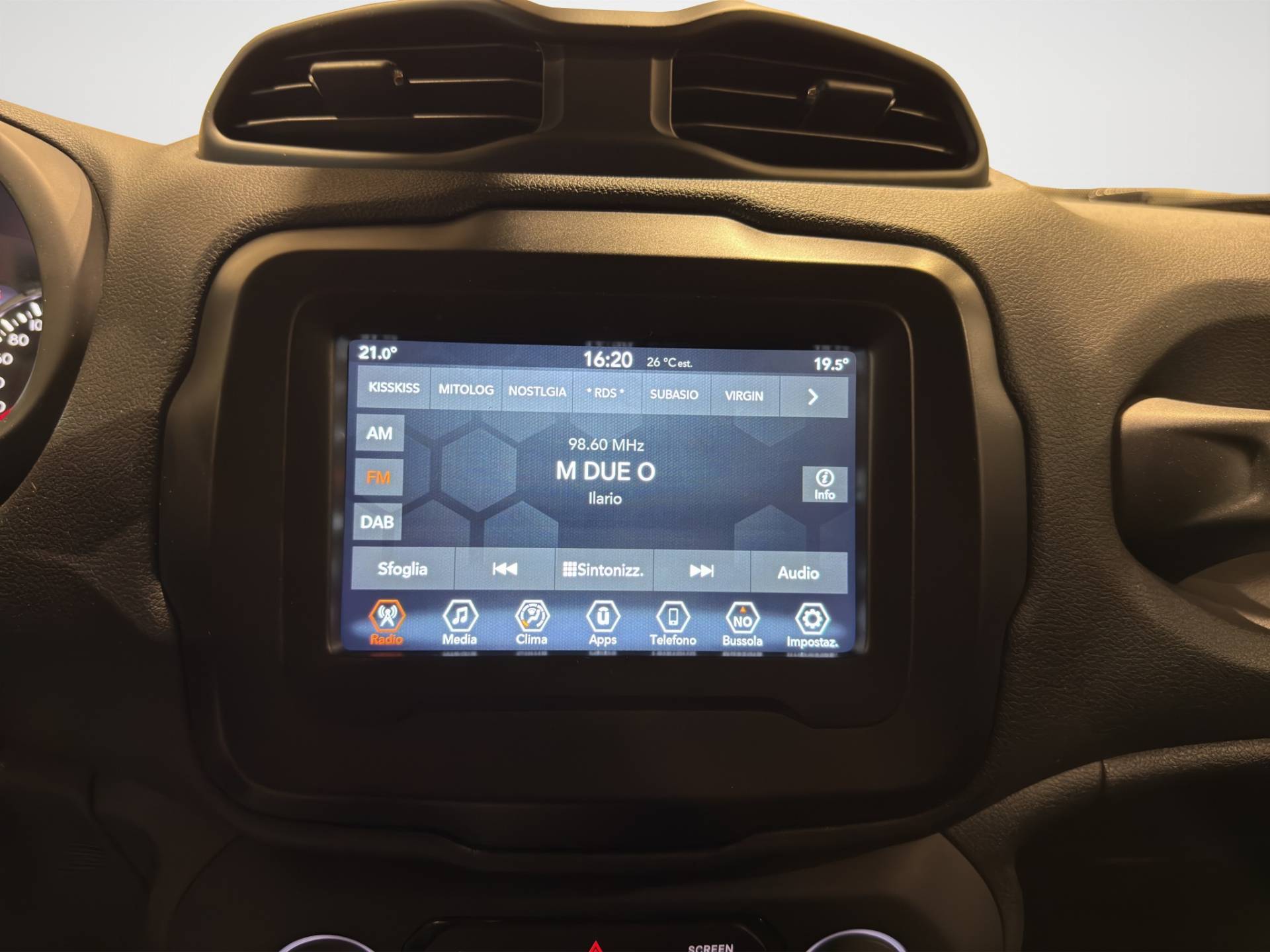 JEEP Renegade Renegade 1.6 mjt Limited 2wd 130cv usata in pronta consegna - Brandini