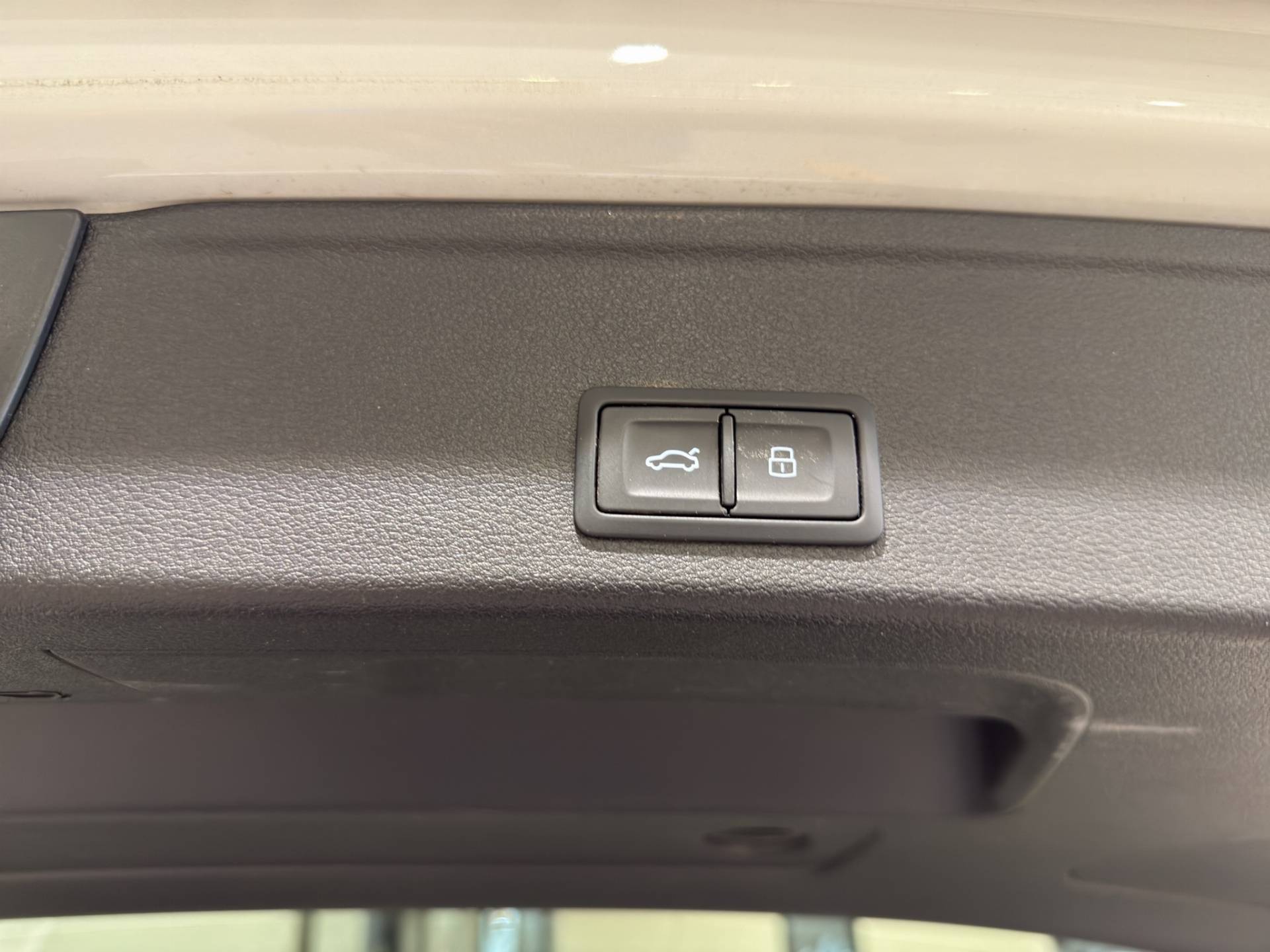 AUDI A4 A4 Avant 40 2.0 tdi mhev Business Advanced 204cv s-tronic usata in pronta consegna - Brandini