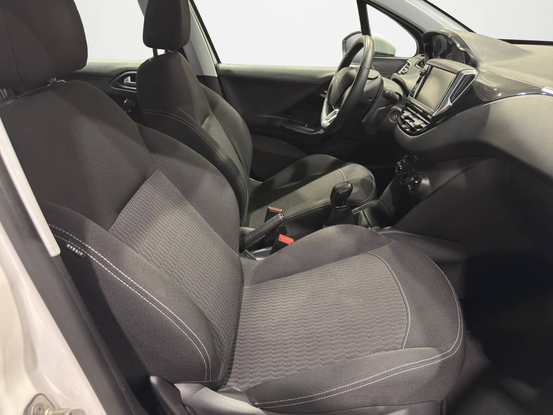 PEUGEOT 208 208 1.2 puretech Active s&s 82cv 5p neopatentati usata in pronta consegna - Brandini