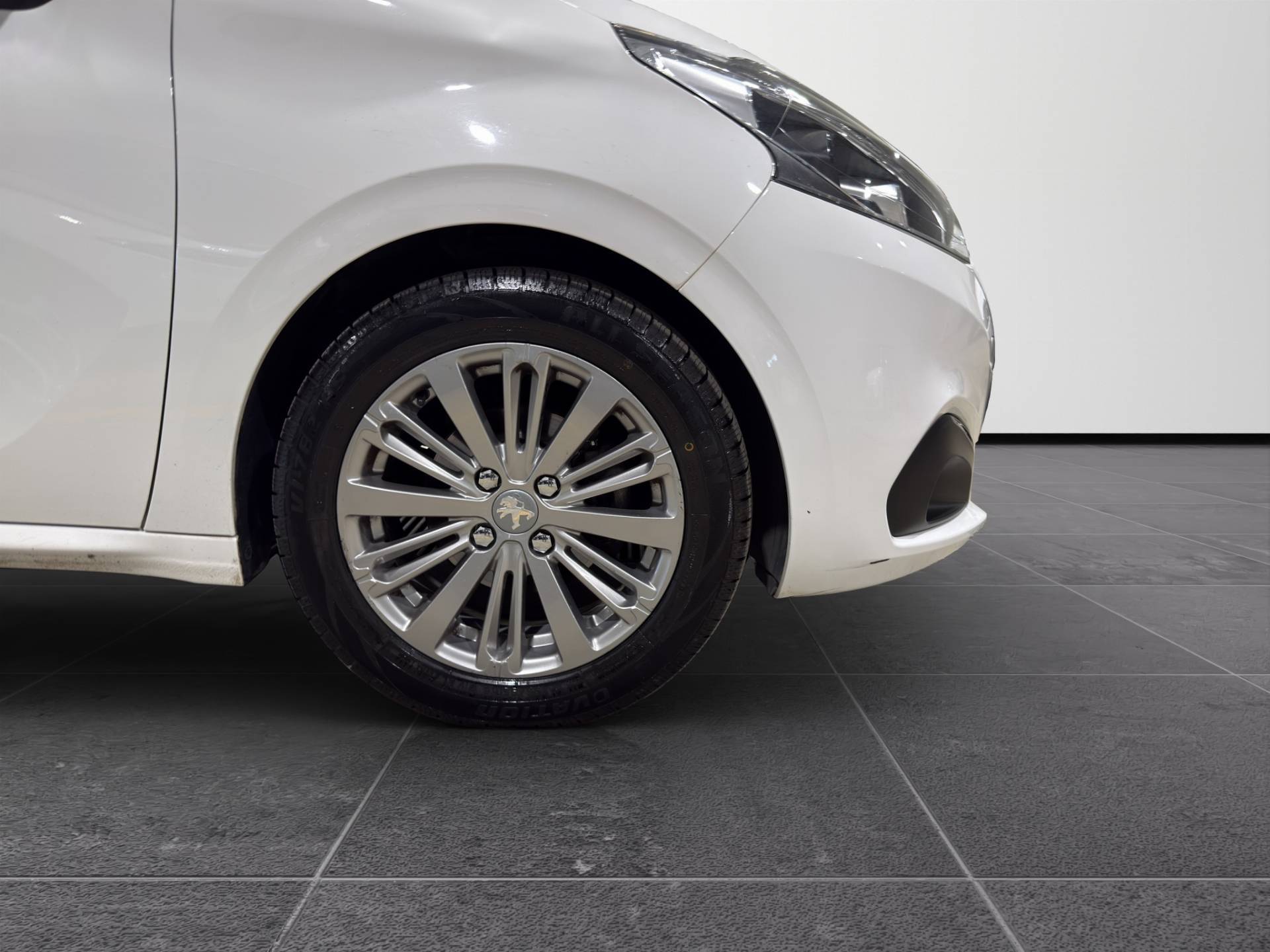 PEUGEOT 208 208 1.2 puretech Active s&s 82cv 5p neopatentati usata in pronta consegna - Brandini