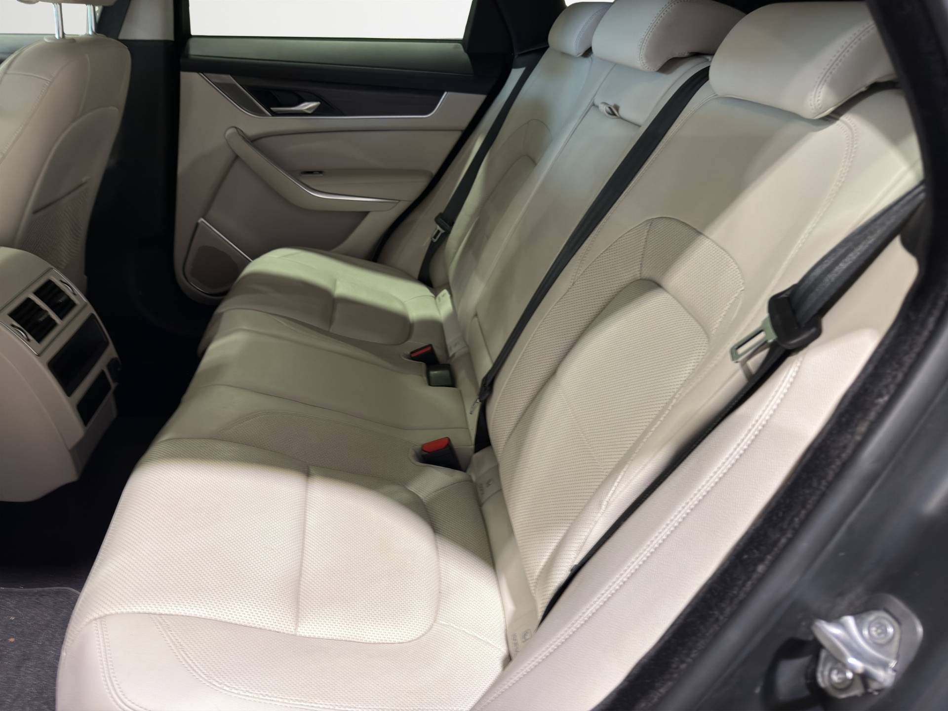 Auto Venduta - JAGUAR F-Pace F-Pace 2.0 D163 SE awd auto usata in pronta consegna - Brandini