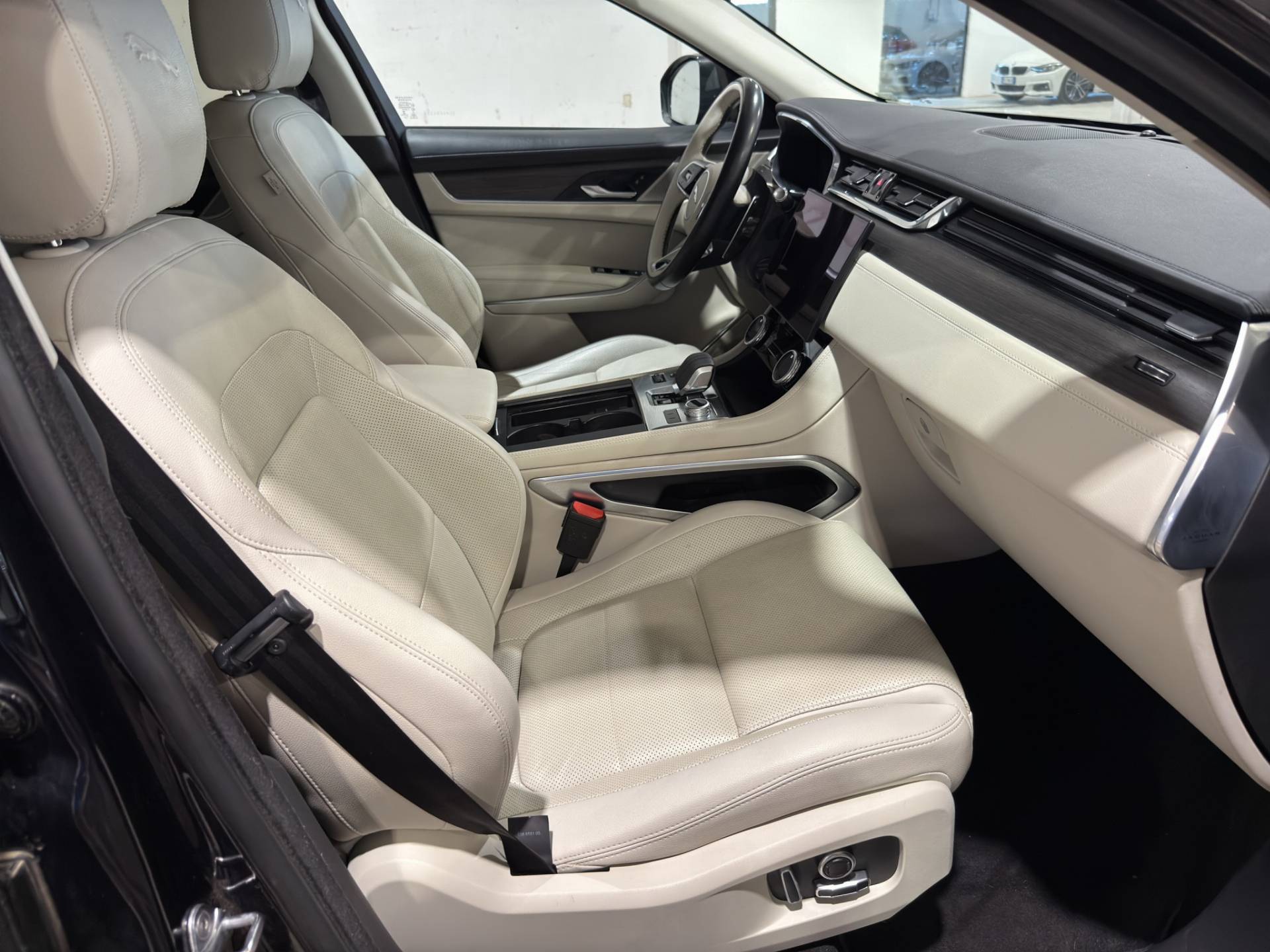 Auto Venduta - JAGUAR F-Pace F-Pace 2.0 D163 SE awd auto usata in pronta consegna - Brandini