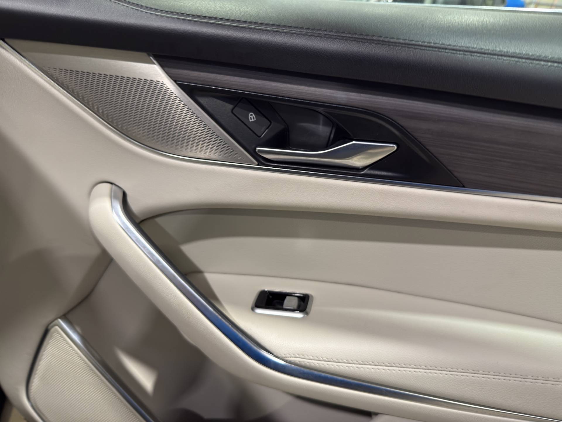 Auto Venduta - JAGUAR F-Pace F-Pace 2.0 D163 SE awd auto usata in pronta consegna - Brandini