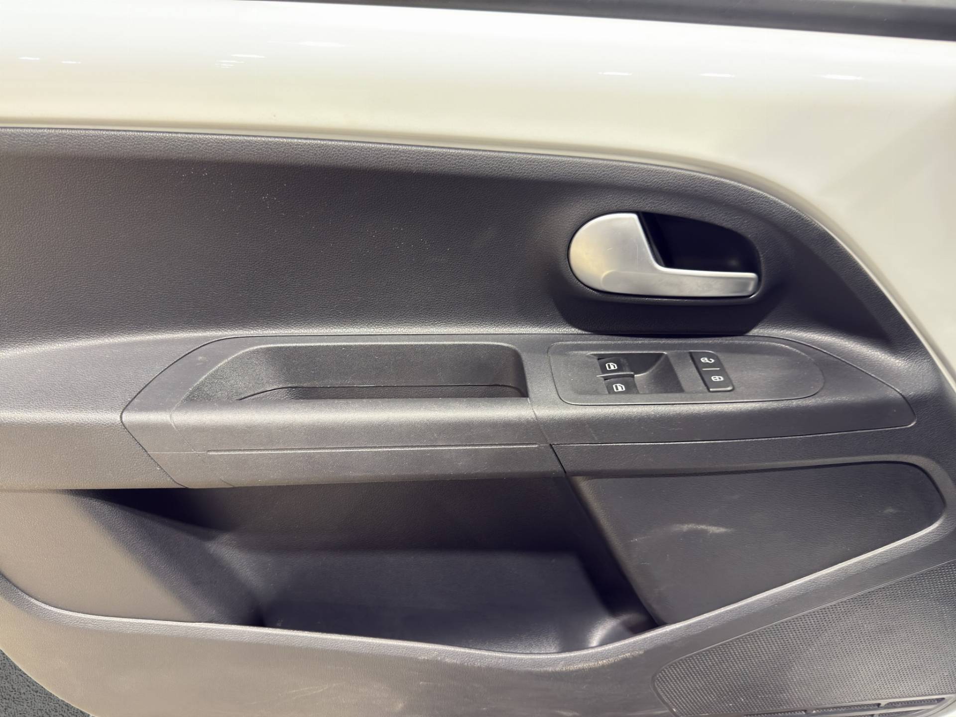 VOLKSWAGEN up! e-up! 5p my20 usata in pronta consegna - Brandini