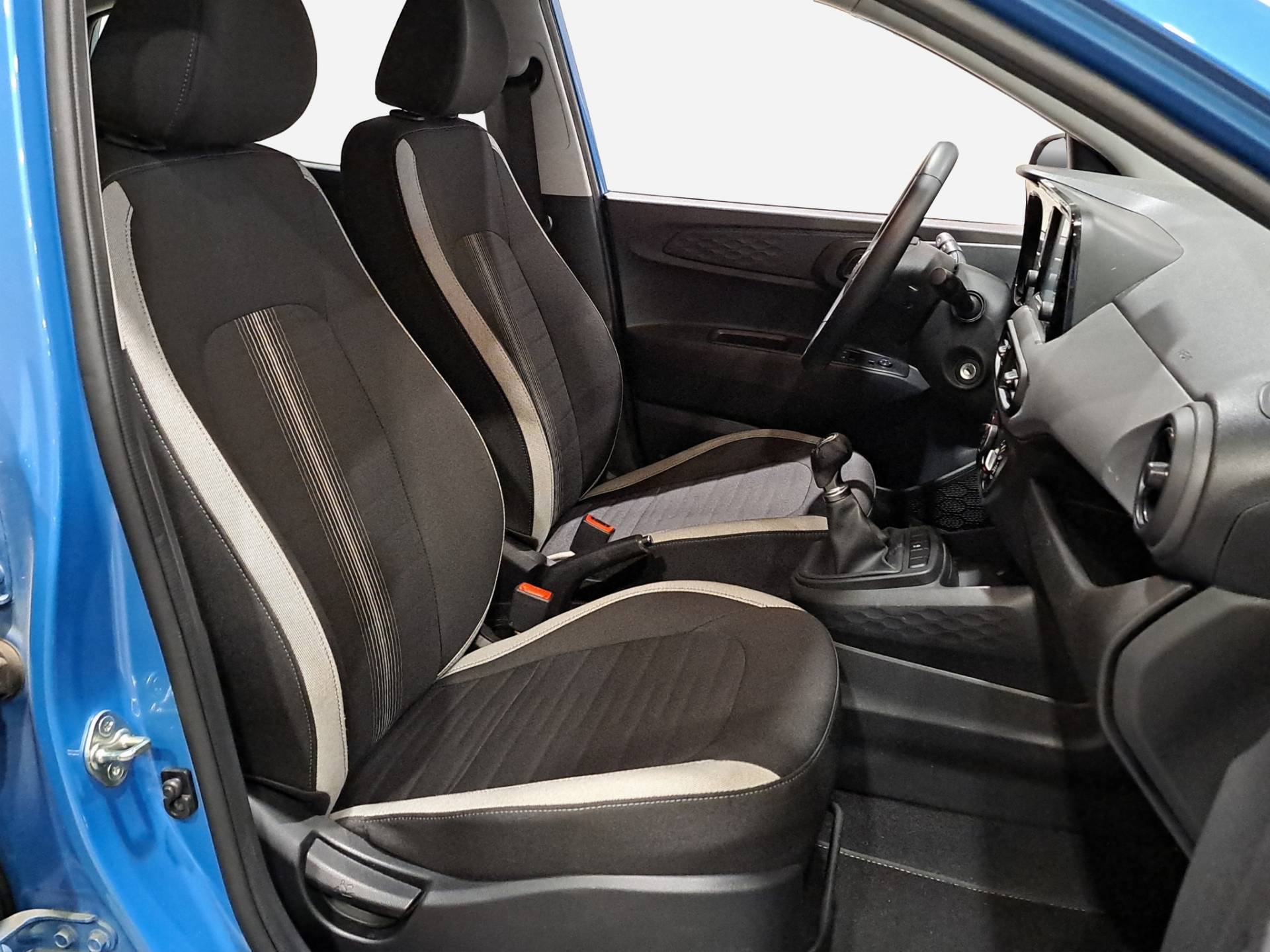 Auto Venduta - HYUNDAI I10 i10 1.0 mpi Tech Connect Pack usata in pronta consegna - Brandini