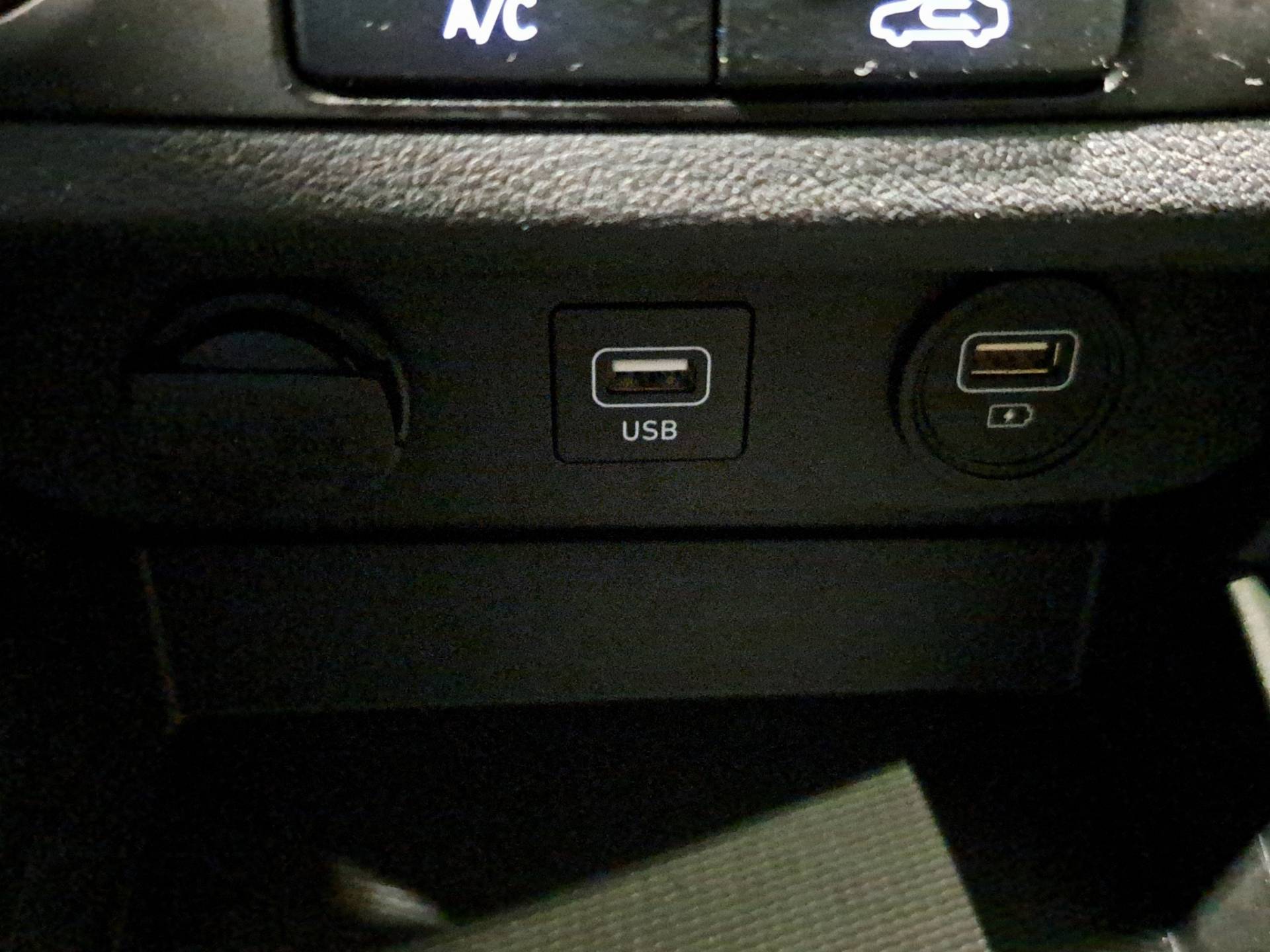 Auto Venduta - HYUNDAI I10 i10 1.0 mpi Tech Connect Pack usata in pronta consegna - Brandini
