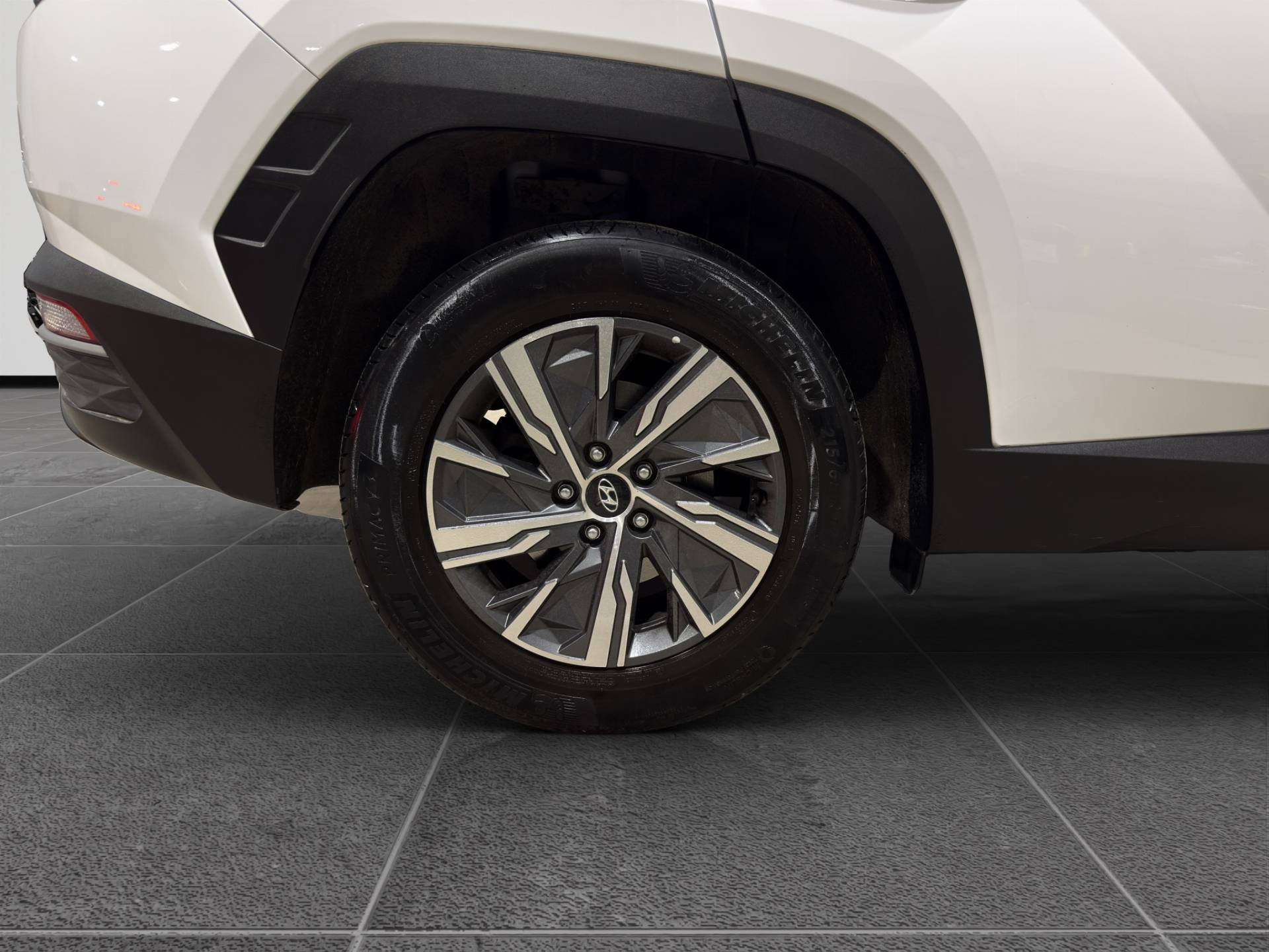 HYUNDAI Tucson Tucson 1.6 t-gdi 48V Xtech 2wd imt usata in pronta consegna - Brandini