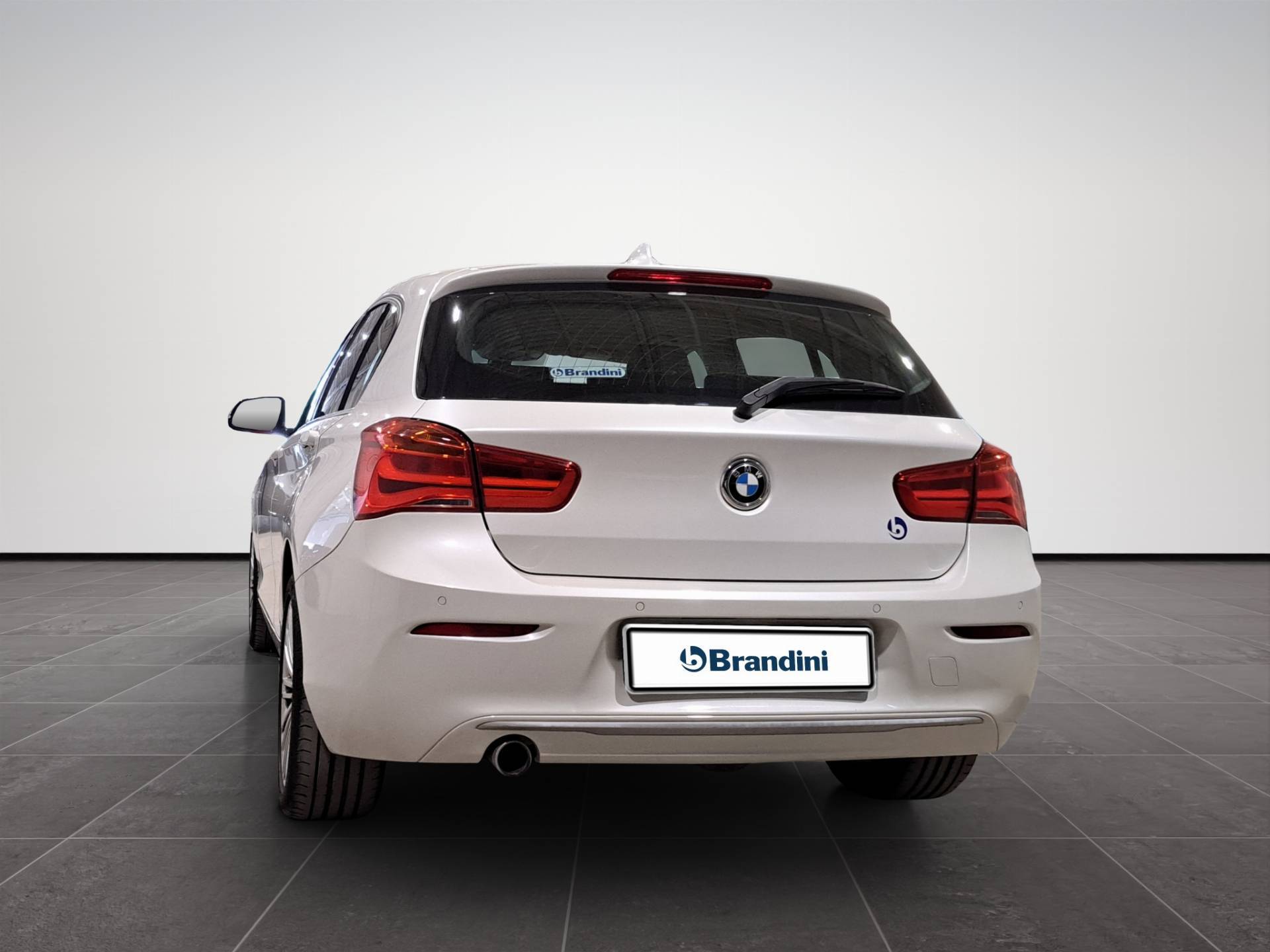 BMW Serie 1 118d Urban 5p auto usata in pronta consegna - Brandini