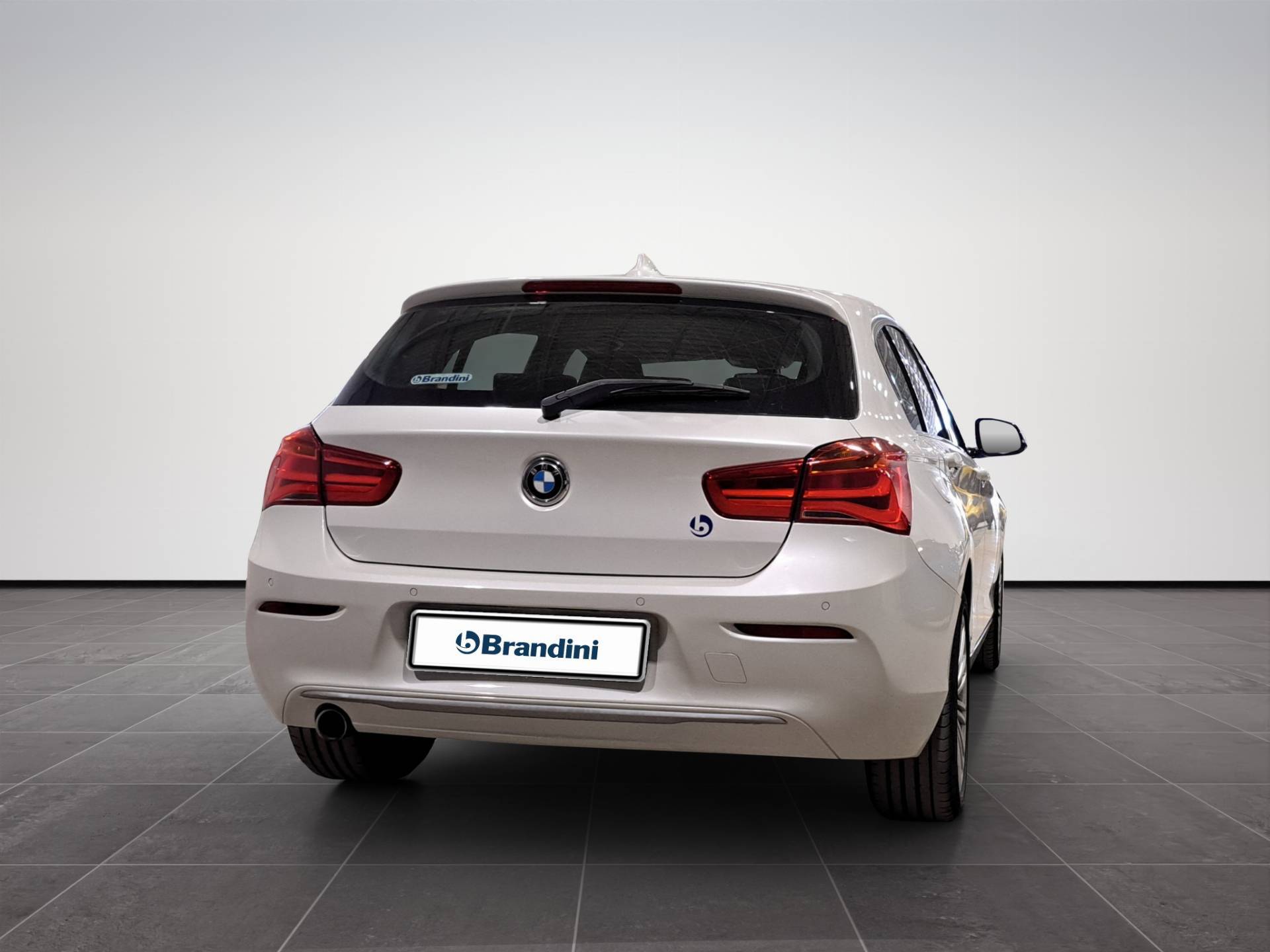 BMW Serie 1 118d Urban 5p auto usata in pronta consegna - Brandini