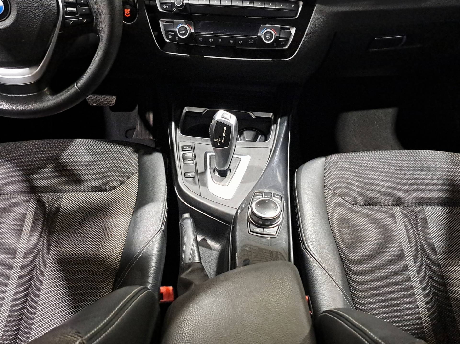 BMW Serie 1 118d Urban 5p auto usata in pronta consegna - Brandini