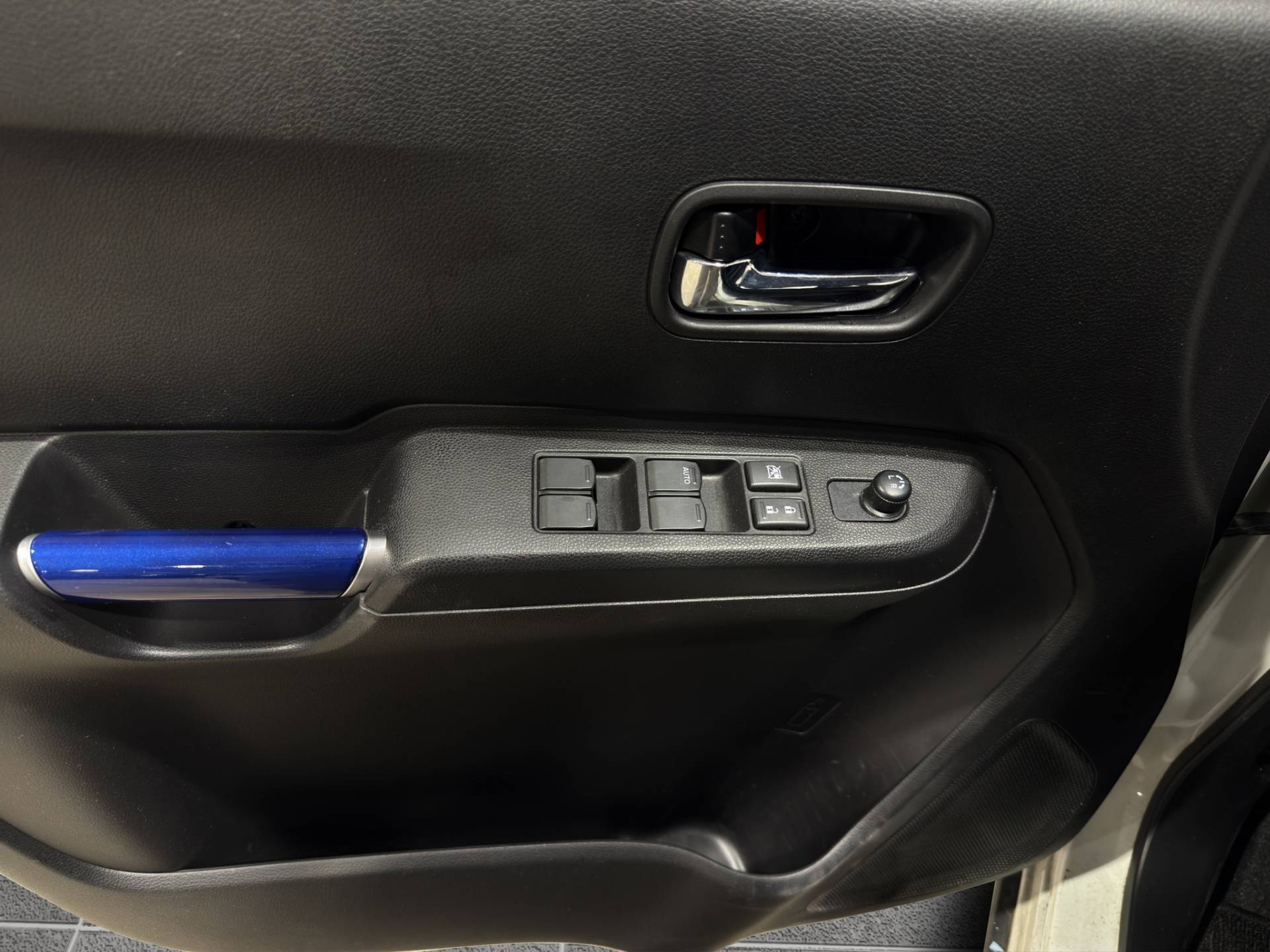 Auto Venduta - SUZUKI Ignis Ignis 1.2 hybrid Top 2wd cvt usata in pronta consegna - Brandini