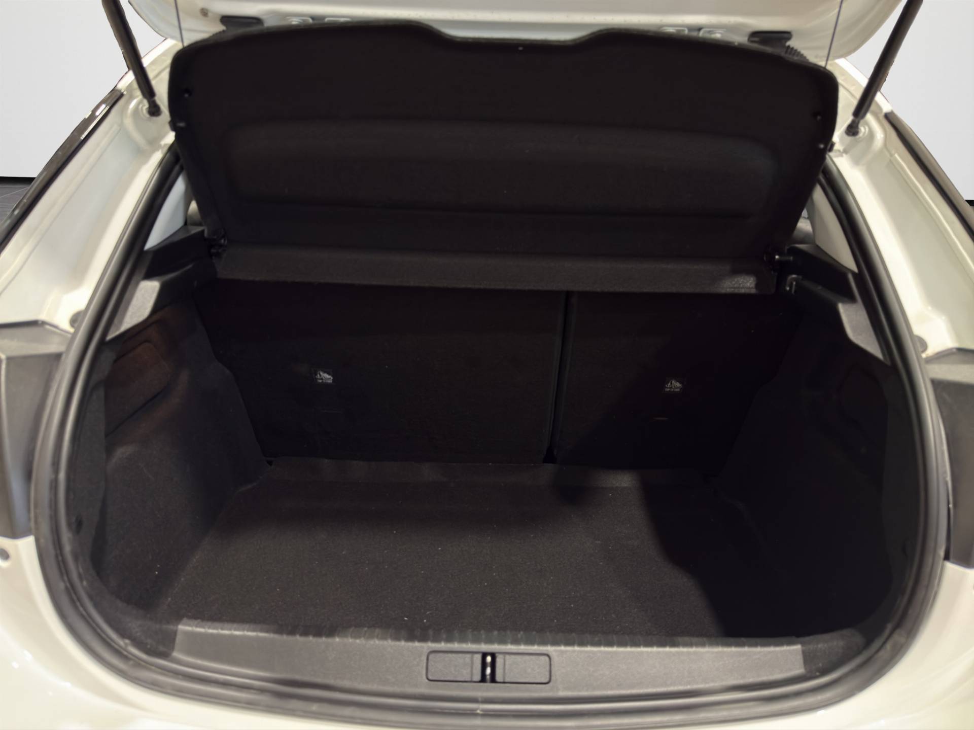 Auto Venduta - OPEL Corsa Corsa e- Elegance usata in pronta consegna - Brandini