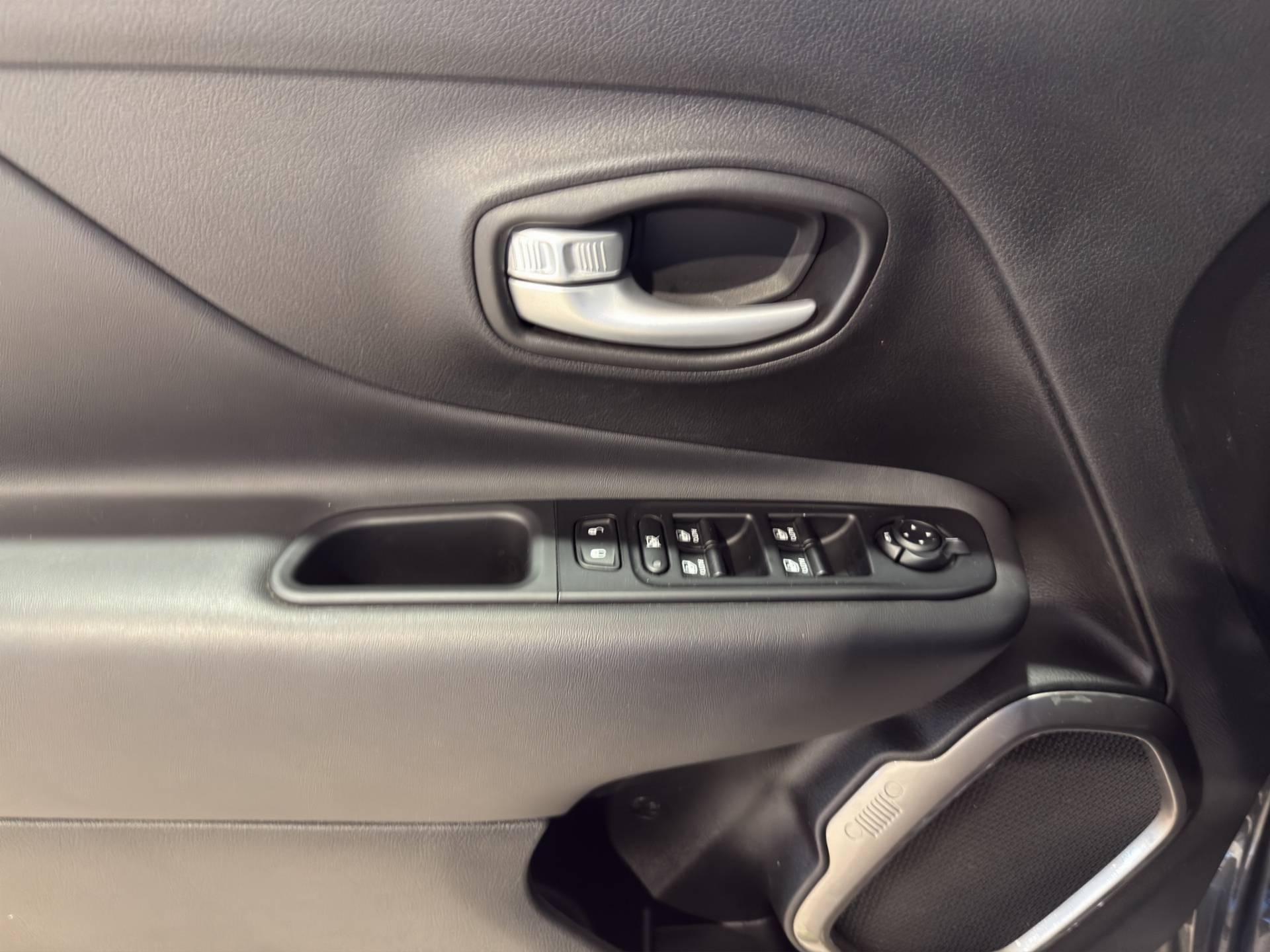 Auto Venduta - JEEP Renegade Renegade 1.5 turbo t4 mhev Summit 2wd dct usata in pronta consegna - Brandini