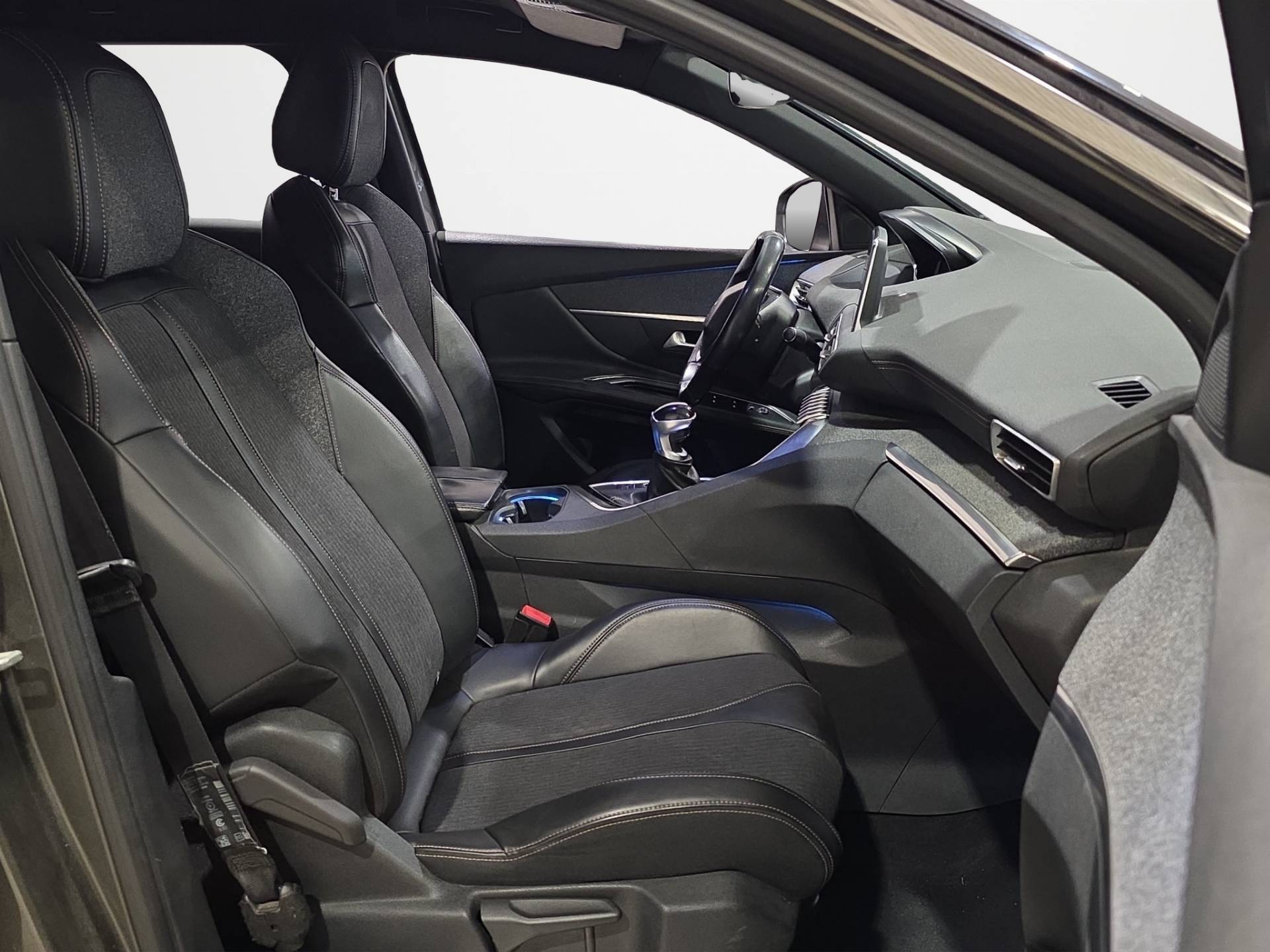 PEUGEOT 3008 3008 1.5 bluehdi GT Line s&s 130cv usata in pronta consegna - Brandini