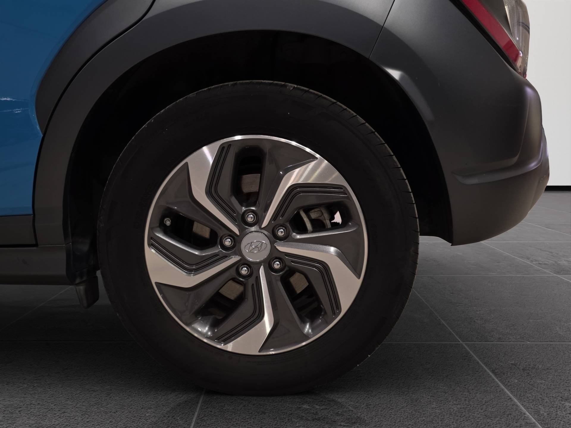 HYUNDAI Kona Kona 1.6 gdi hev Xline 2wd 141cv dct usata in pronta consegna - Brandini