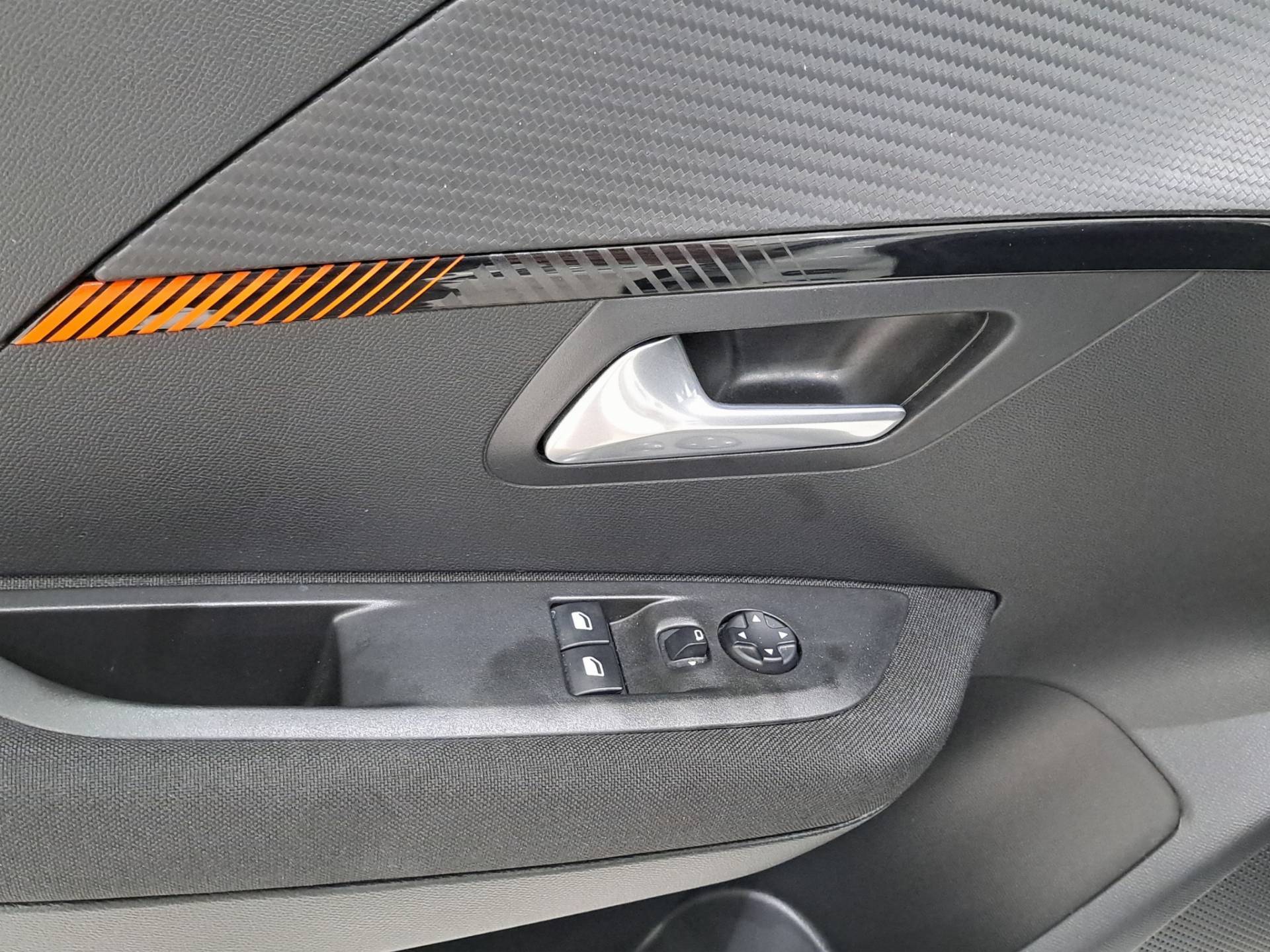 PEUGEOT 208 208 1.2 puretech Active Pack s&s 100cv usata in pronta consegna - Brandini