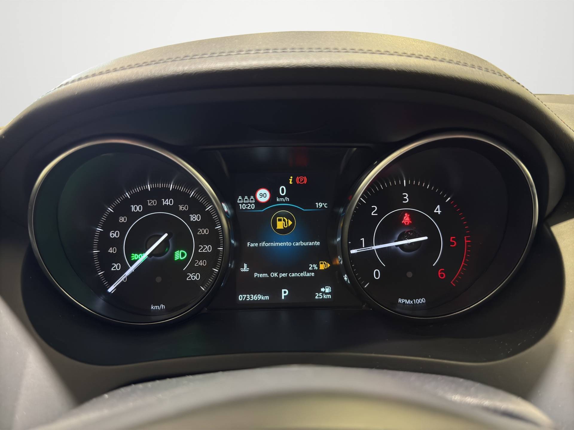 JAGUAR E-Pace E-Pace 2.0d i4 S awd 150cv auto my19 usata in pronta consegna - Brandini