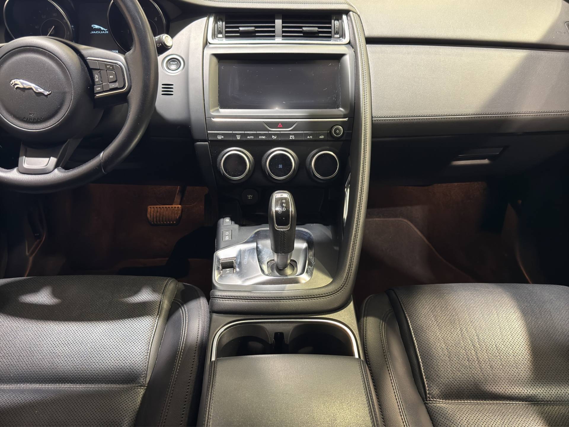 JAGUAR E-Pace E-Pace 2.0d i4 S awd 150cv auto my19 usata in pronta consegna - Brandini