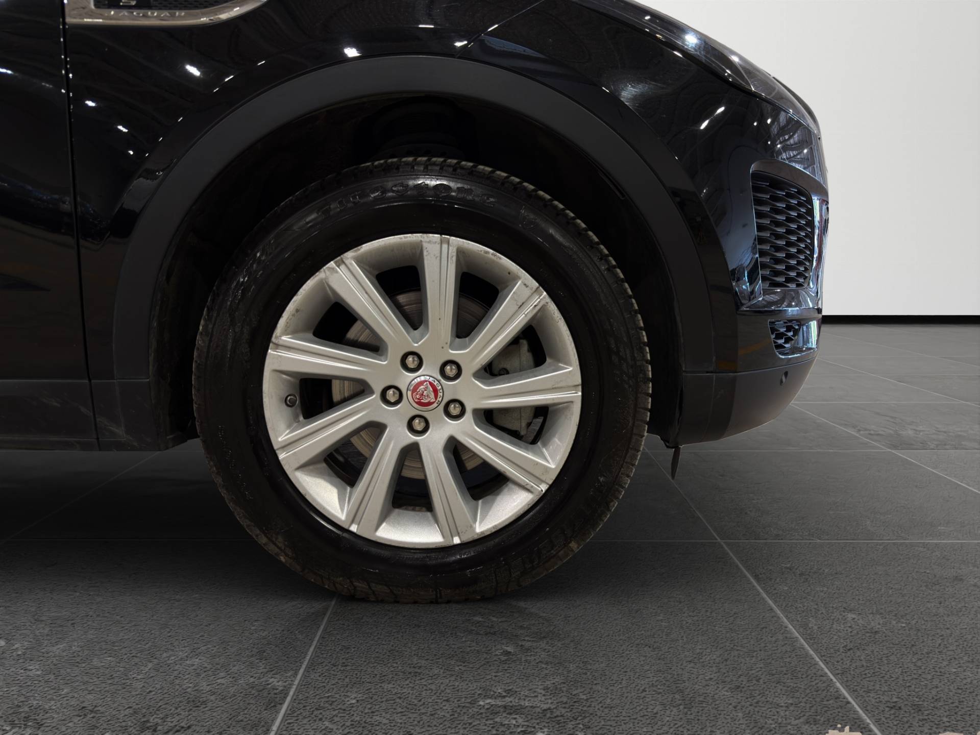 JAGUAR E-Pace E-Pace 2.0d i4 S awd 150cv auto my19 usata in pronta consegna - Brandini