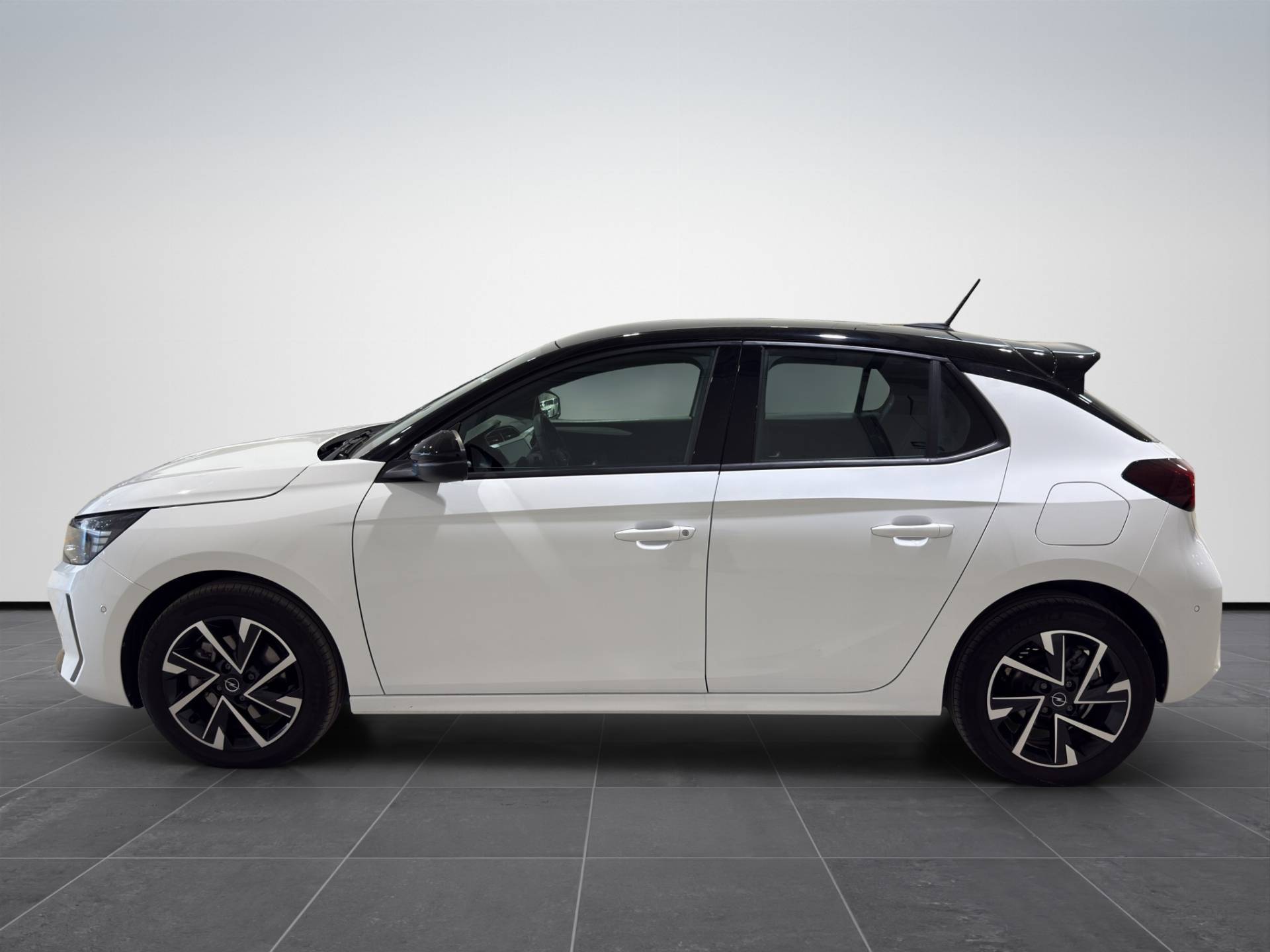 OPEL Corsa Corsa 1.2 hybrid GS 100cv dct6 usata in pronta consegna - Brandini
